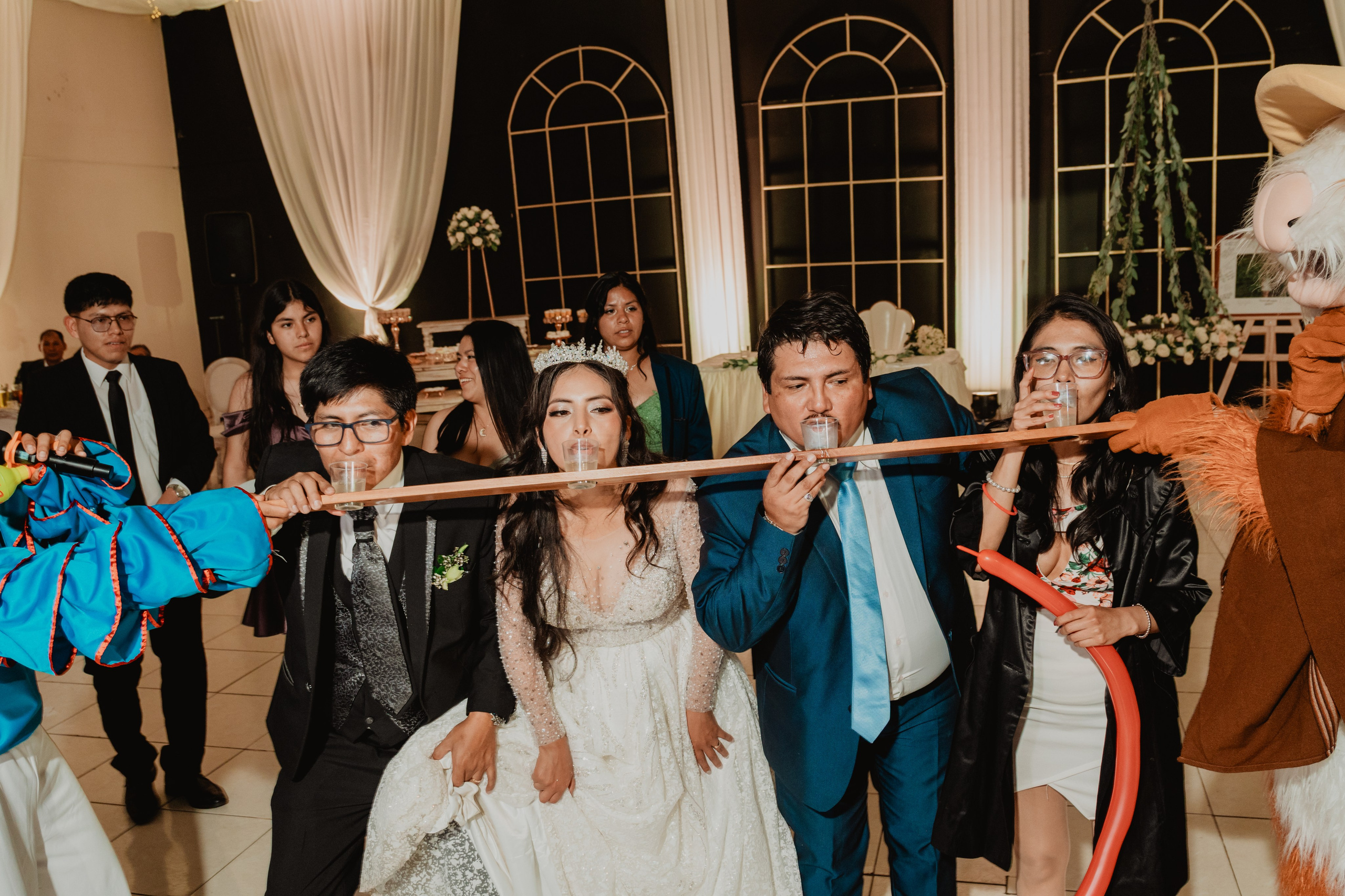 FERNANDO + MARIBEL | BODA RELIGIOSA. Studio KVTA | Fotografía y Video de Bodas en Arequipa