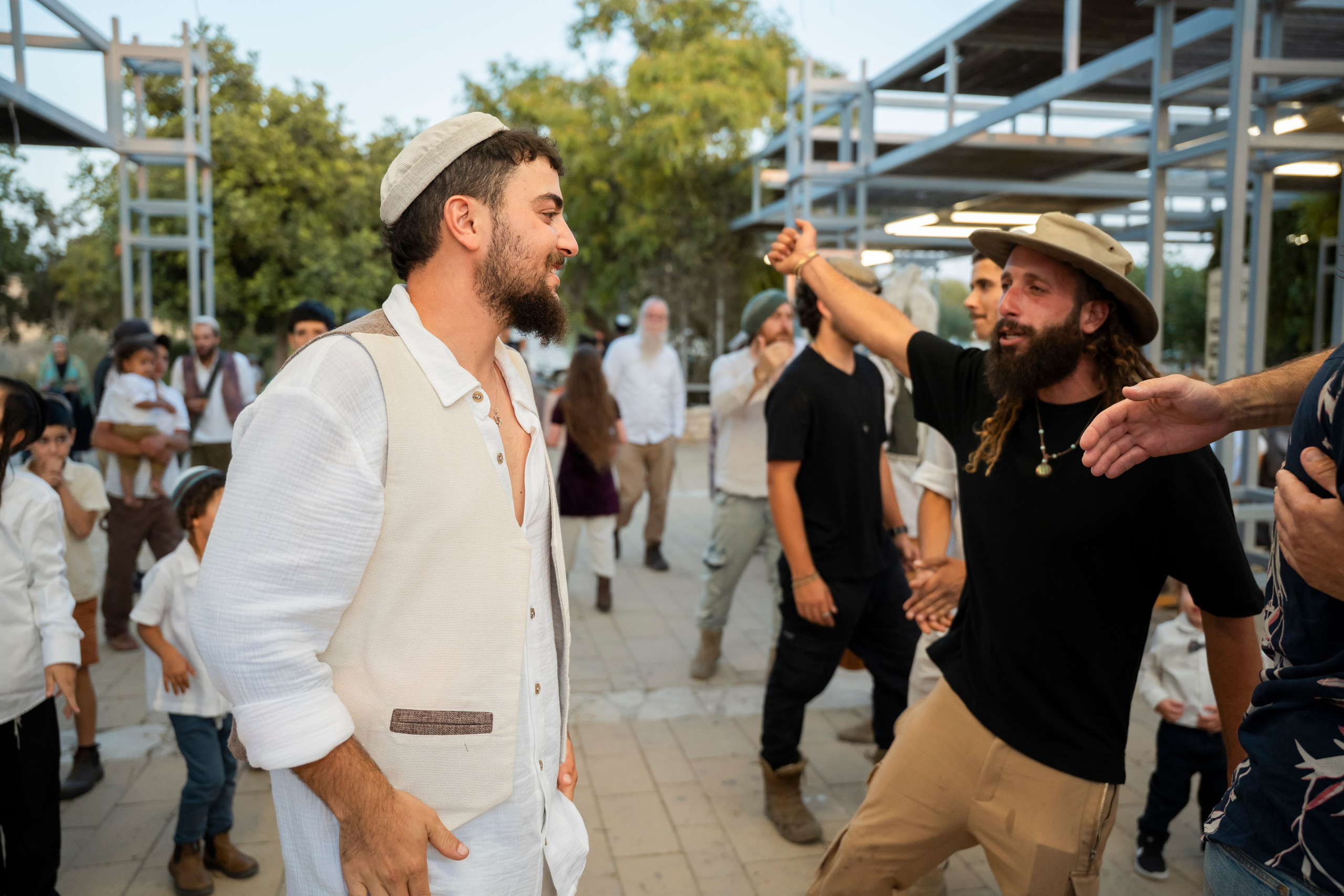 עדן ושלהבת. יוסף מזרחי צילום חתונה, ברית וזוגיות. צלם מקצועי שאוהב להוציא אתכם הכי יפים ברגעים הכי מרגשים