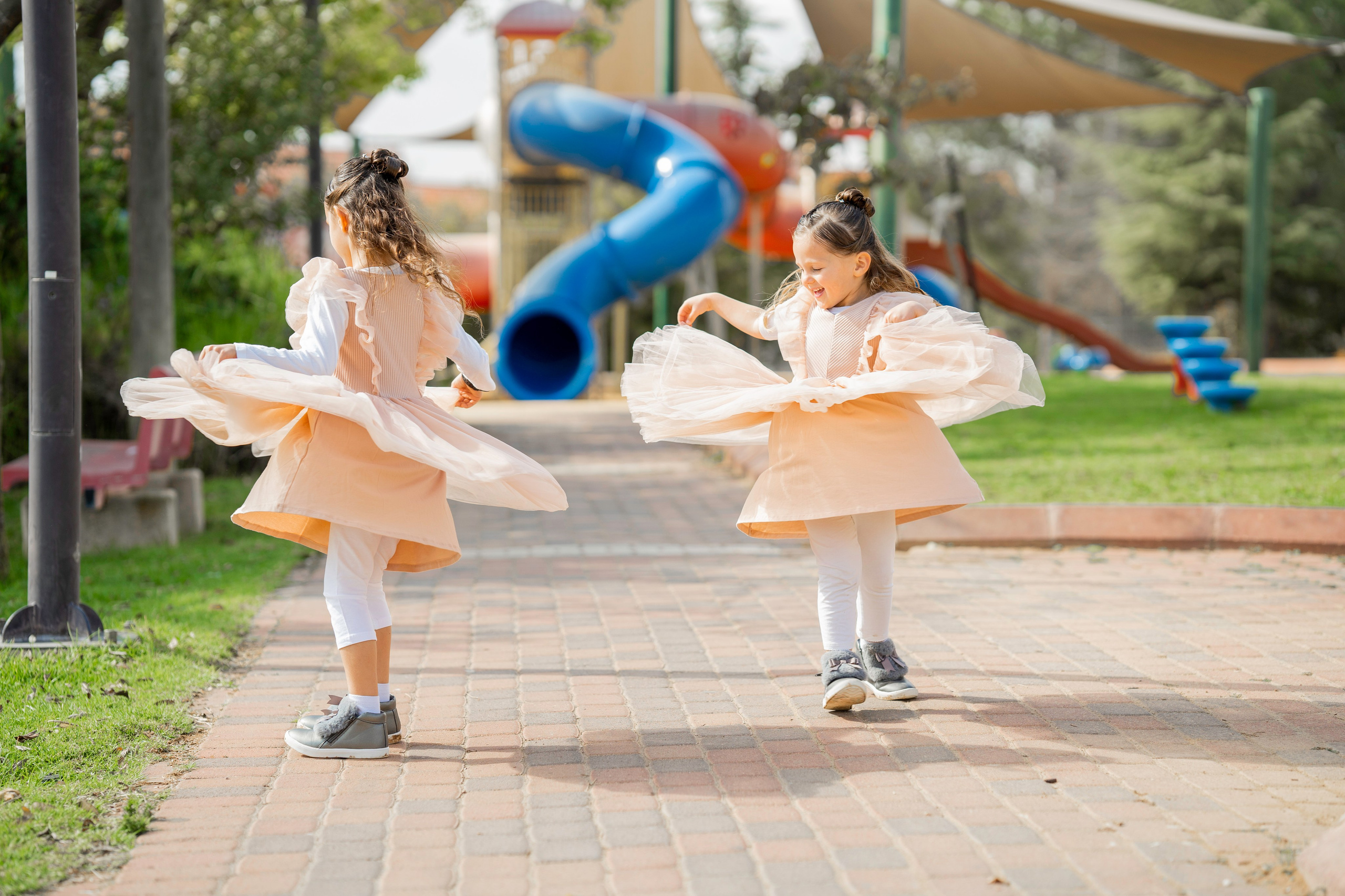 הברית של יוסף וחנה. יוסף מזרחי צילום חתונה, ברית וזוגיות. צלם מקצועי שאוהב להוציא אתכם הכי יפים ברגעים הכי מרגשים