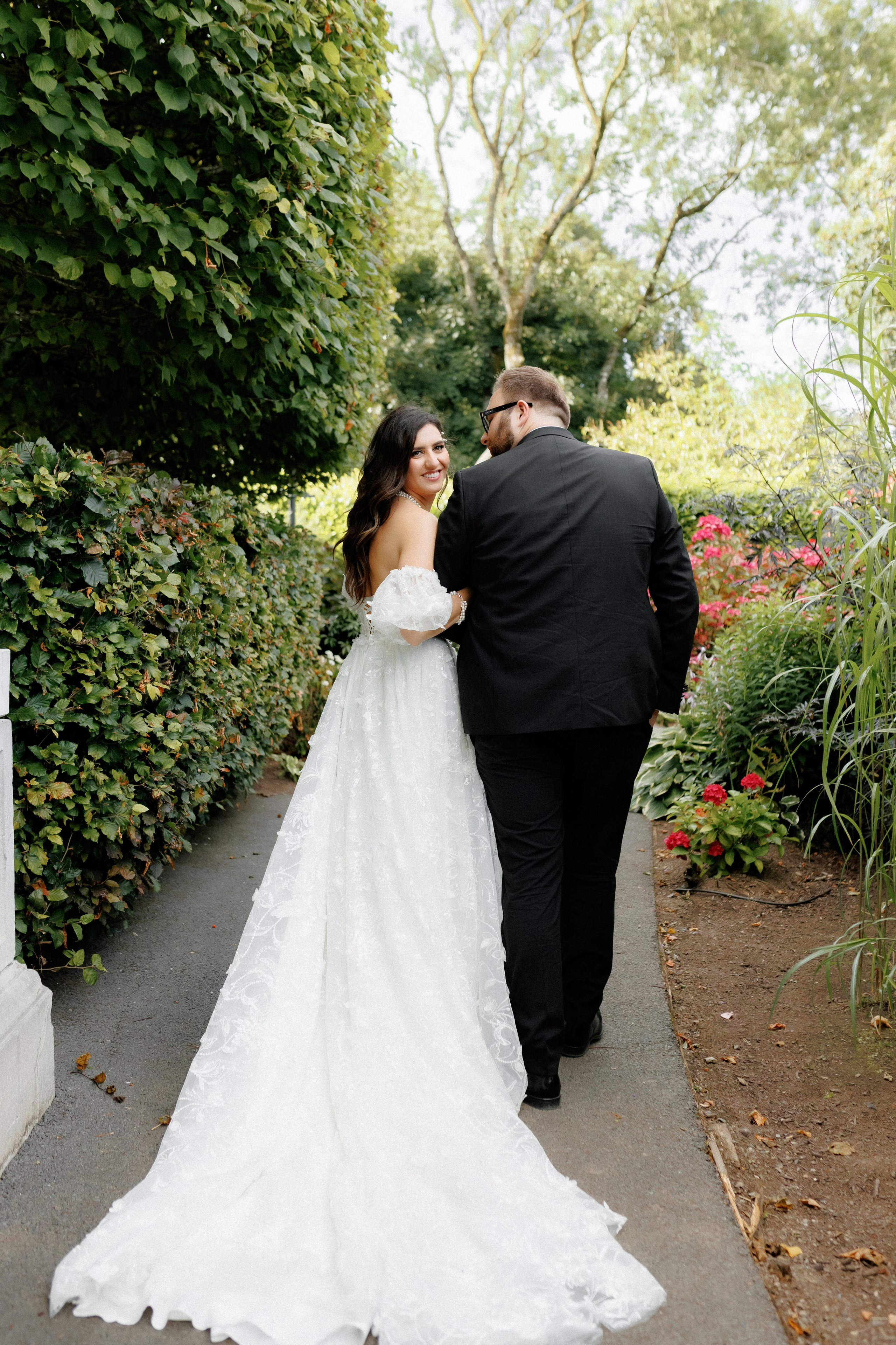 Sean & Gohar. Photographer in Dublin, Pavel