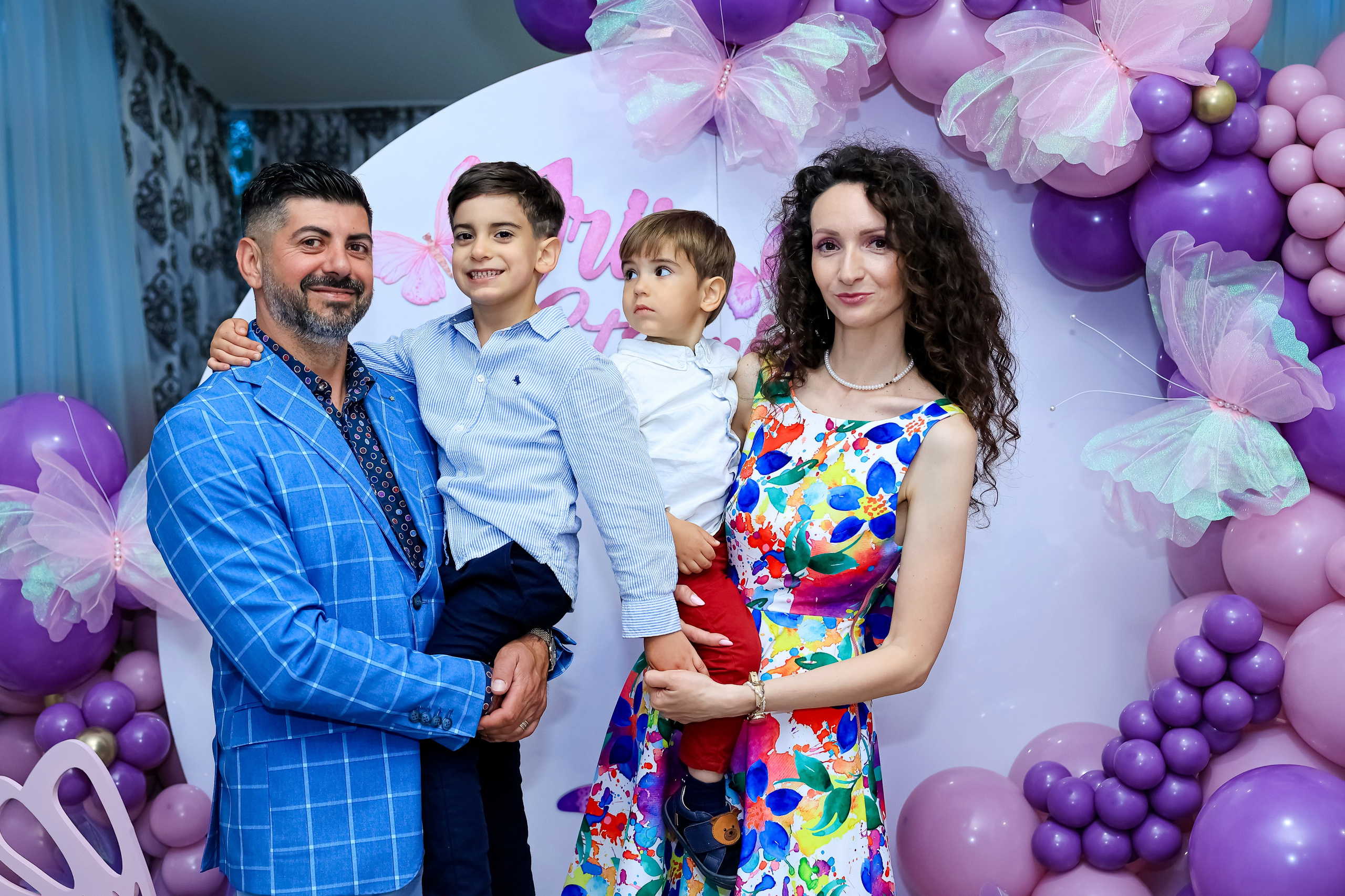 Iris Stefania. Moments By Gub