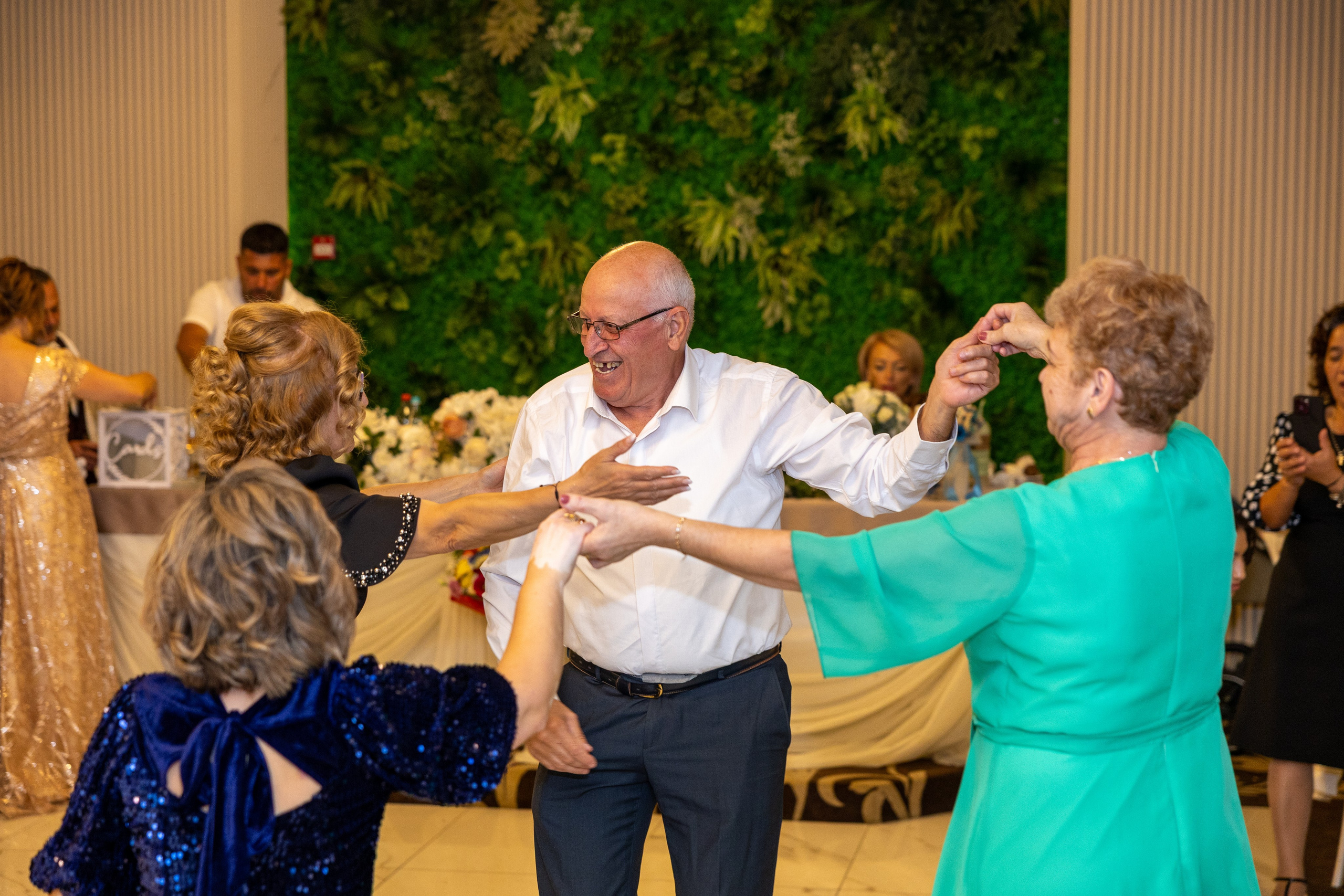 Andrei Sebastian. Moments By Gub