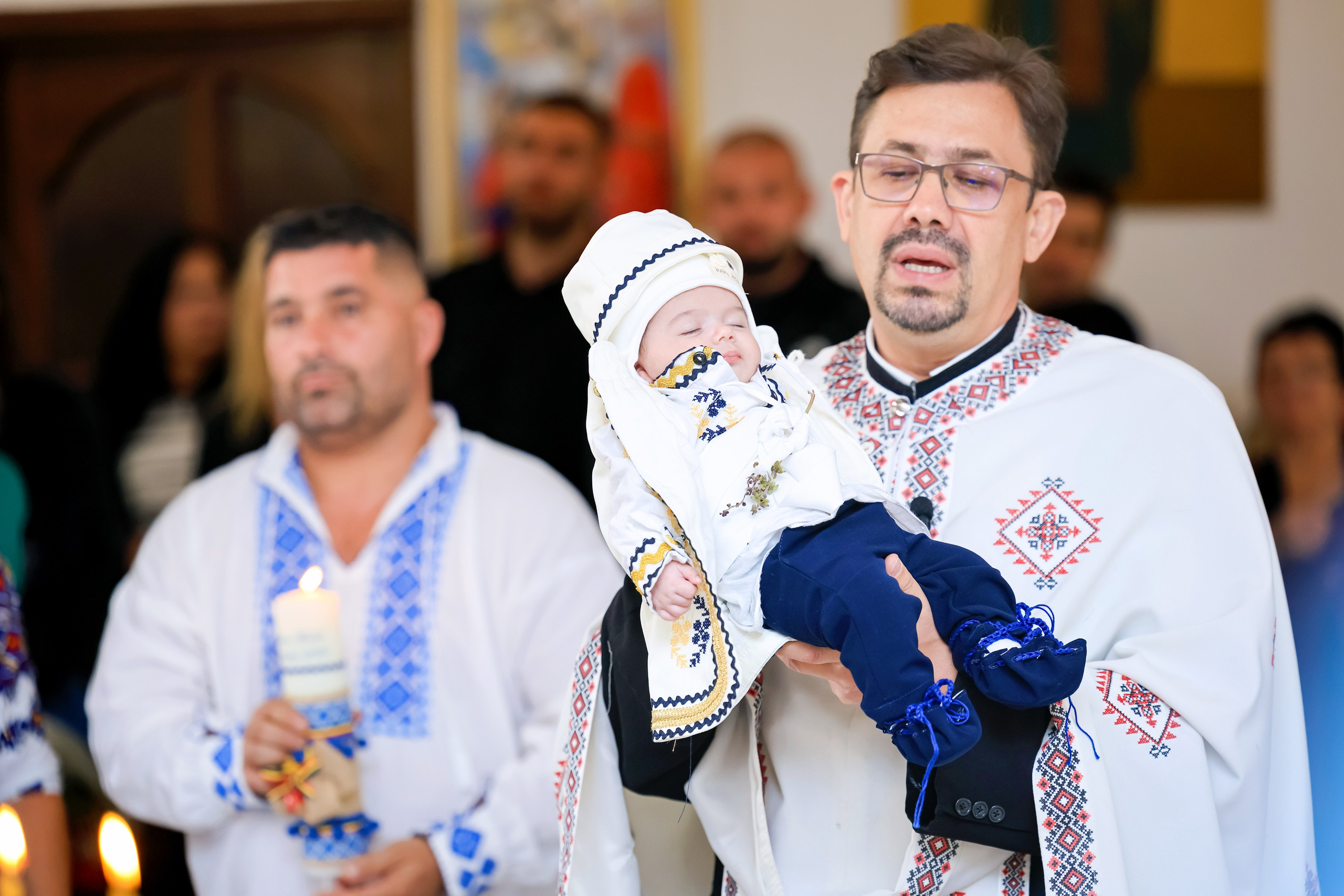 Andrei Sebastian. Moments By Gub