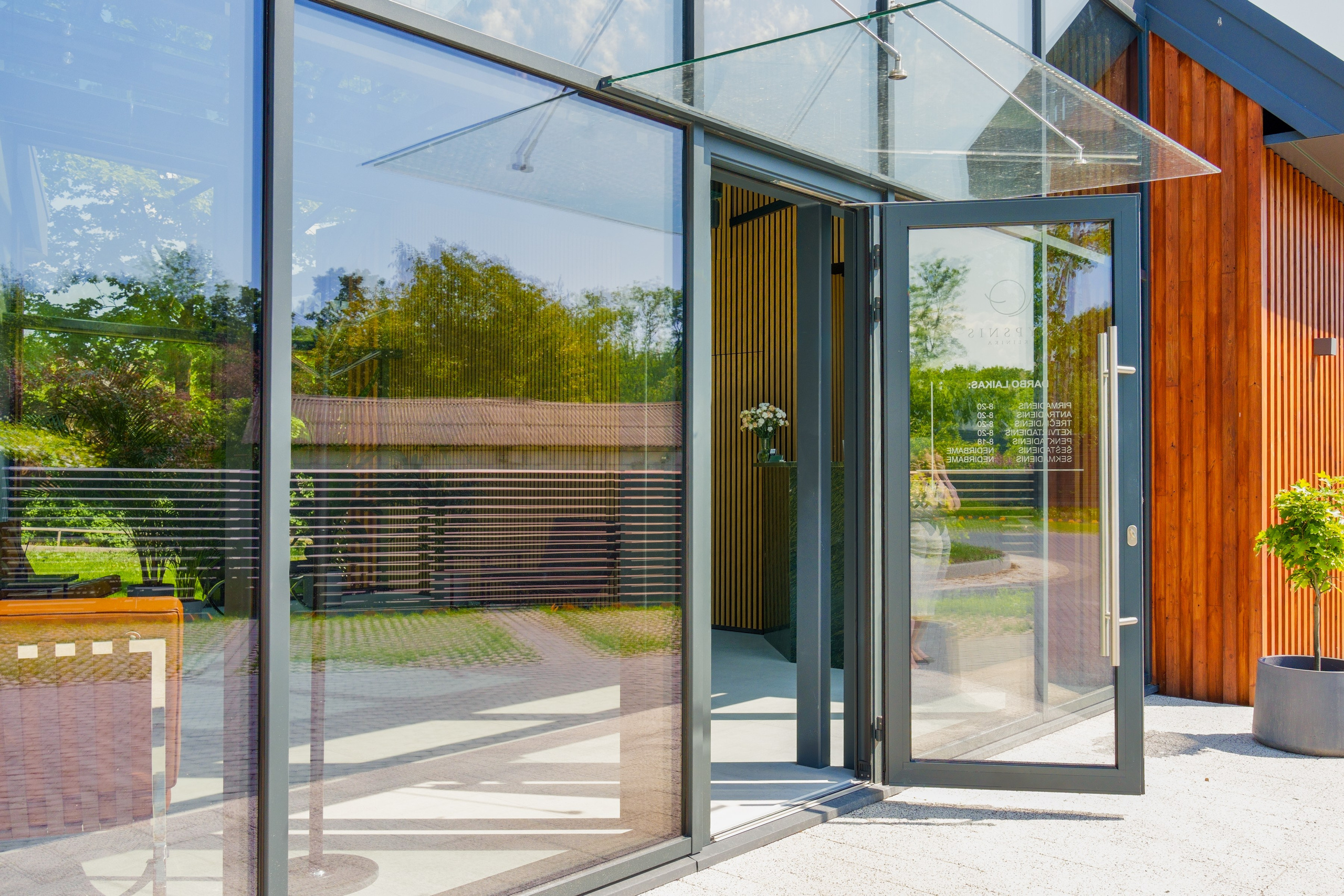 Žaliųjų ežerų g. 27. Elina Sapiega fotografė Vilniuje