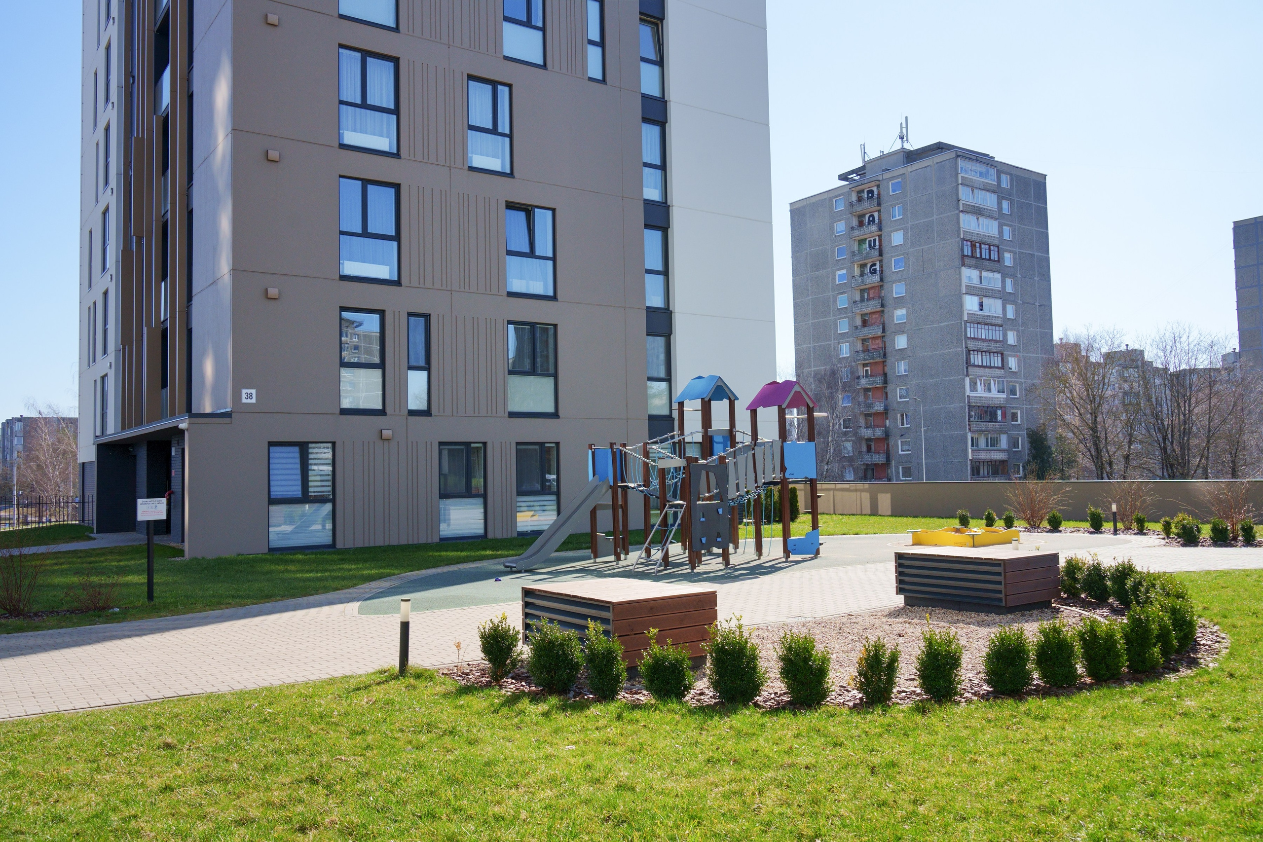 Viršuliškių g. 38B. Elina Sapiega fotografė Vilniuje