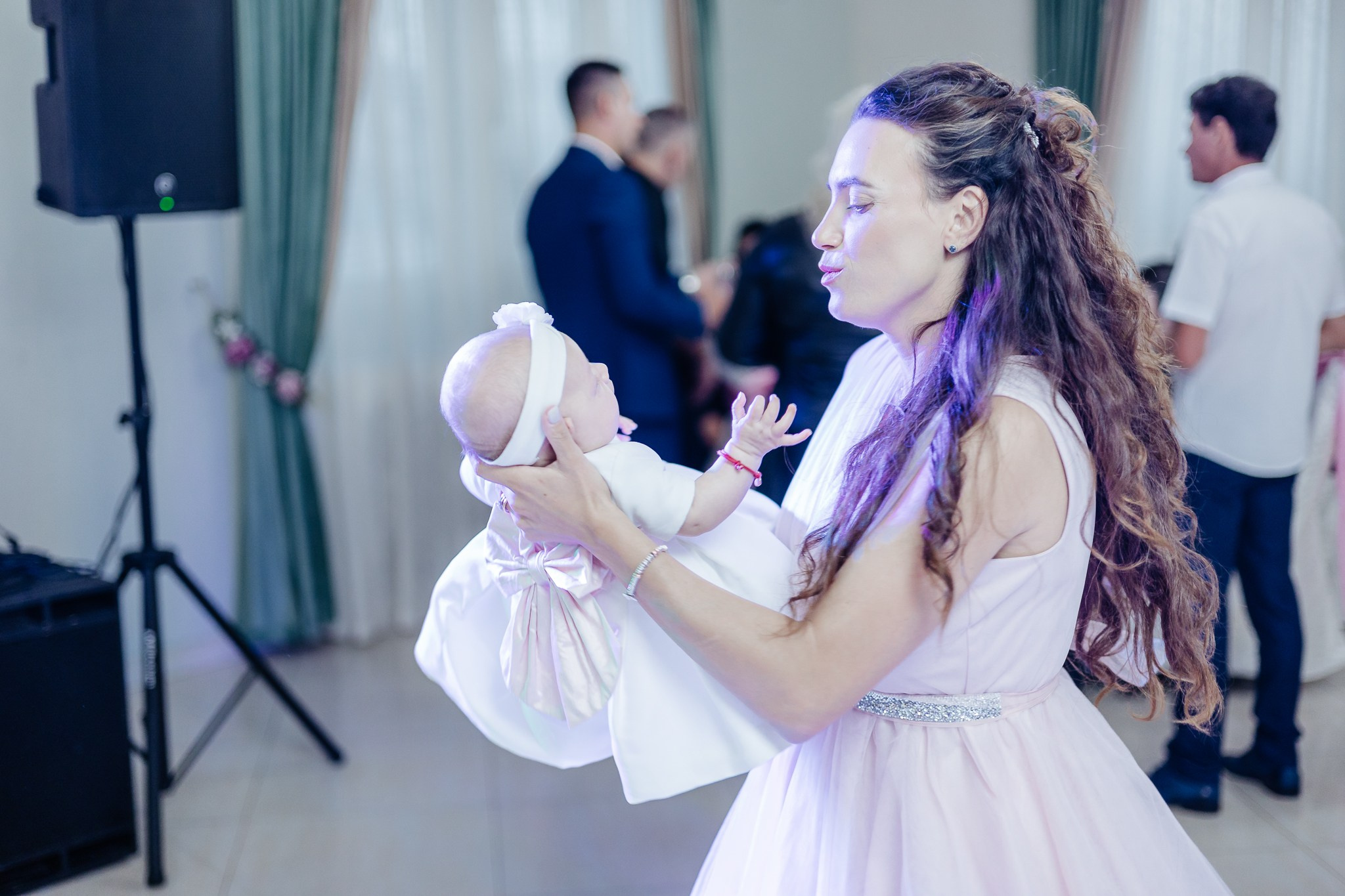 Anastasia. FotoACTIV.ro - Imaginea ta contează