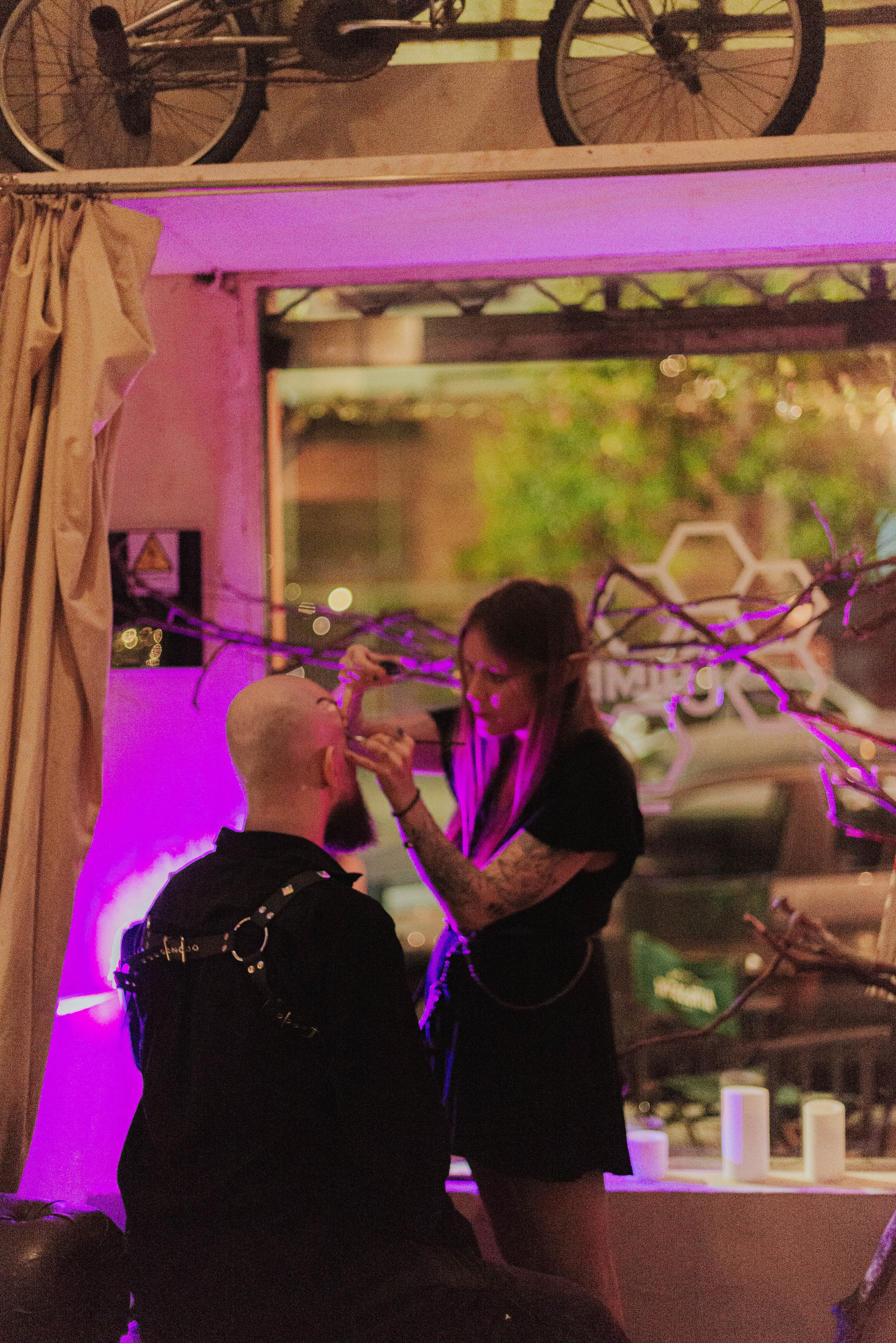 Ladno.cooperativa. Photographer @elmirkami in the city of Buenos Aires