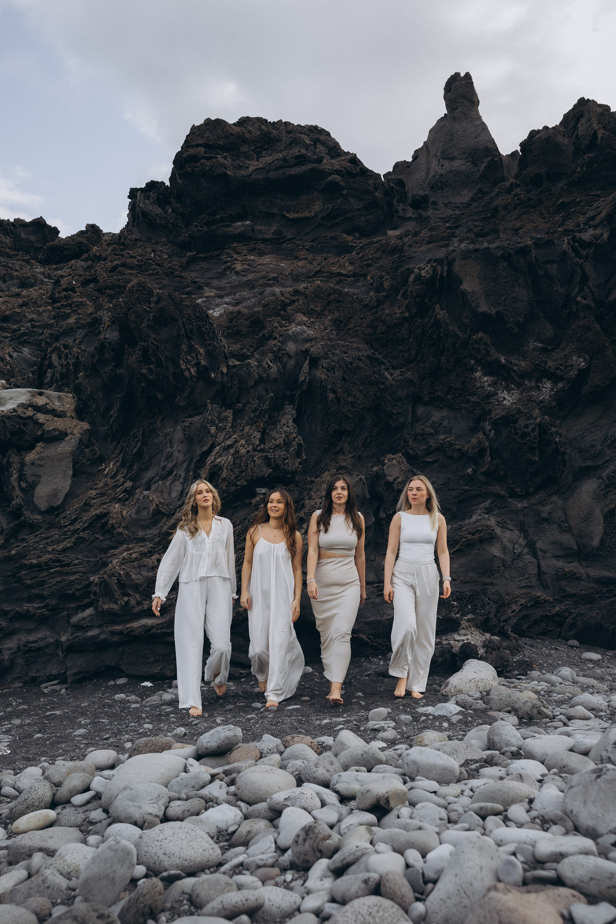 Girls beach session in Madeira