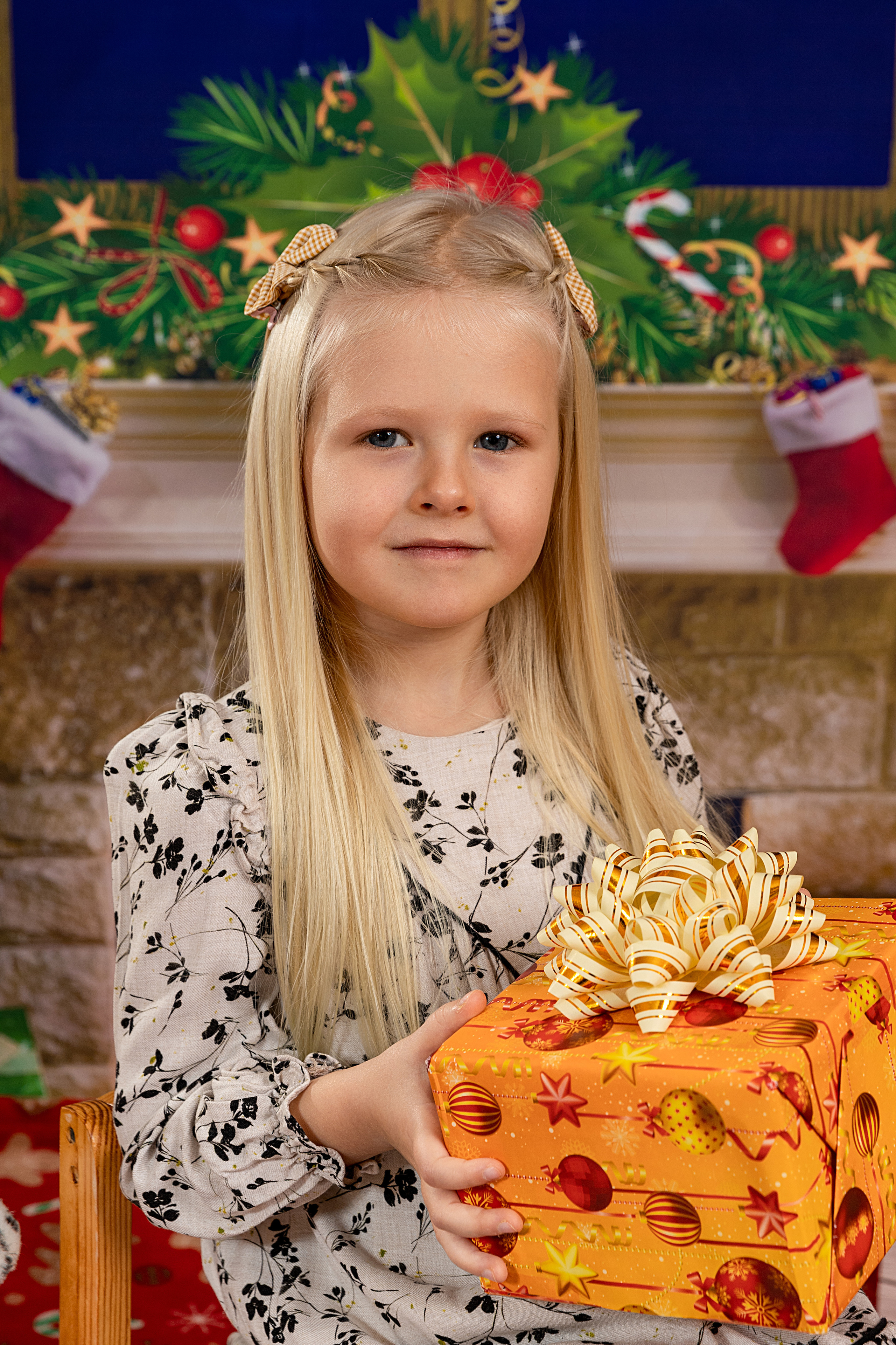 Новый год. Детский и школьный фотограф в Запорожье Днепр Олег Дембицкий