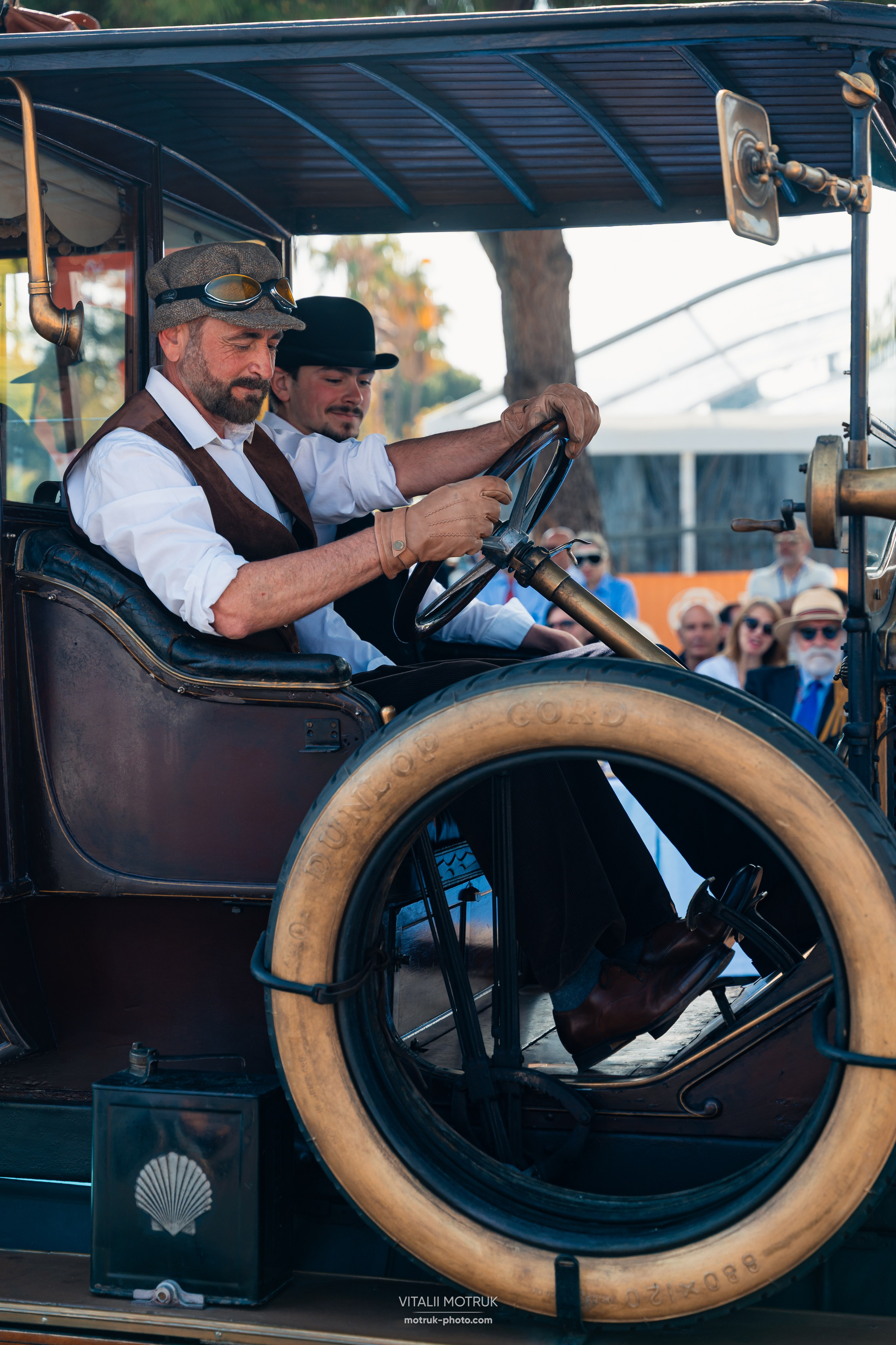 Legends de Nice. Photographe de voitures à Paris — Vitalii Motruk