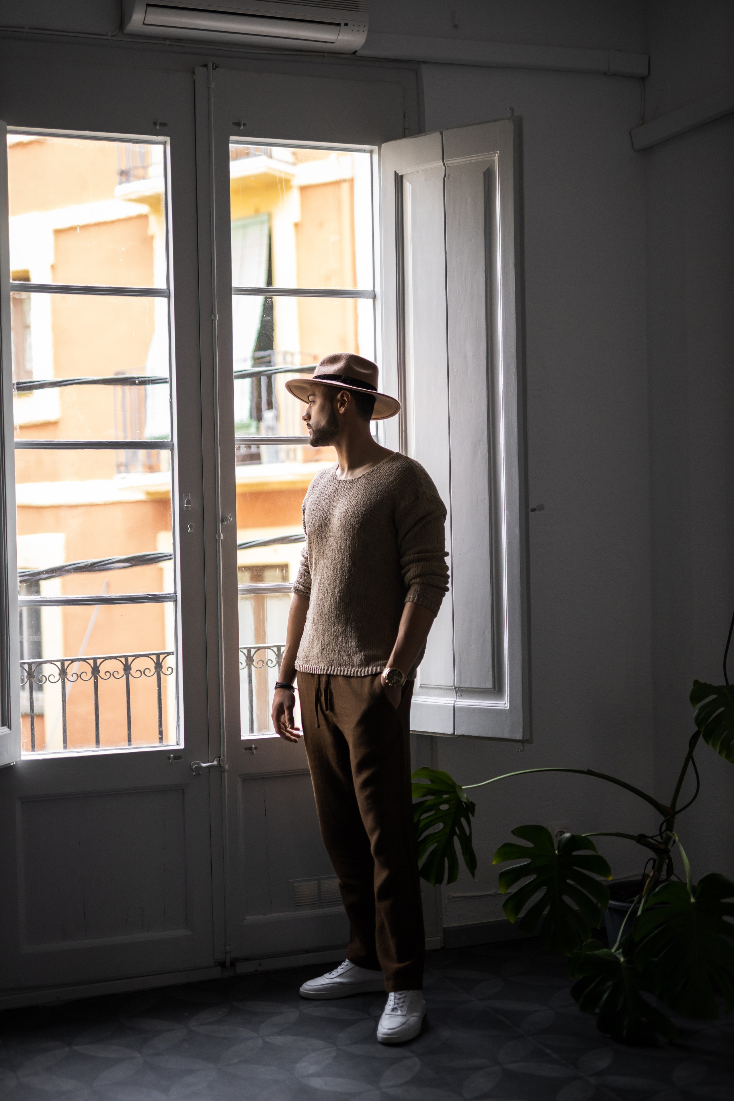 JAVIER. Fotograf w Barcelonie Hiszpanii Maslik Yulia