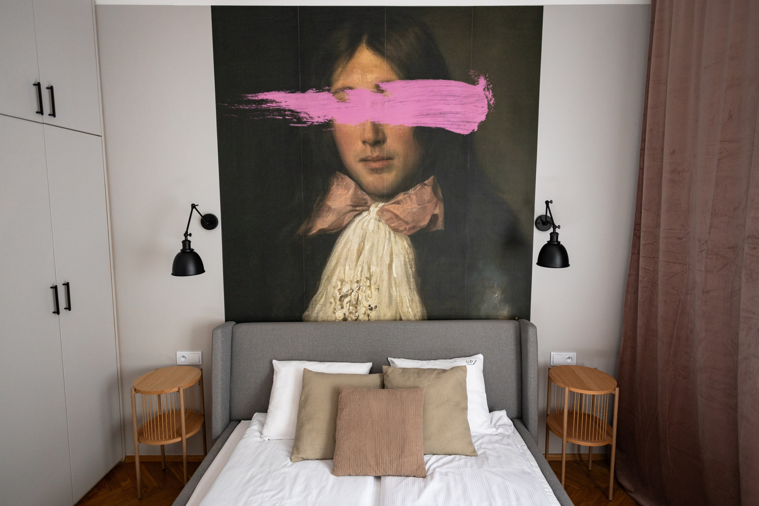 Apartament Upstairs 4