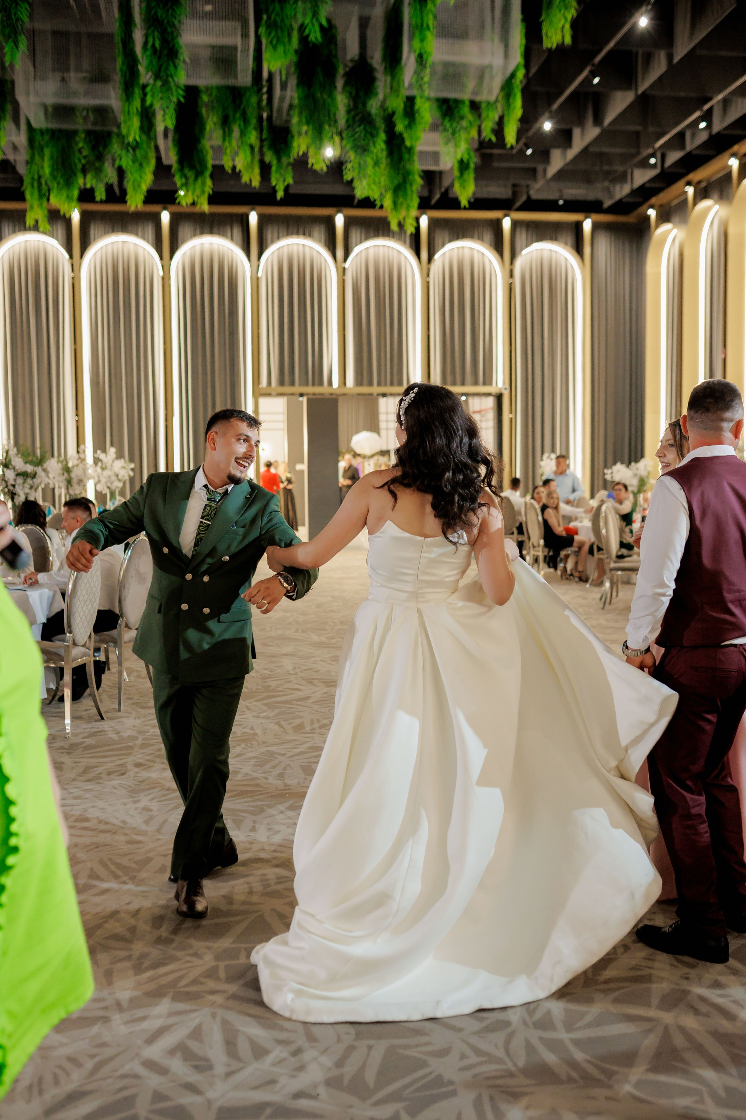 Nunta Nicoleta & Răzvan | Fotografie & Videografie Profesională. Servicii foto-video profesionale, pentru momente de neuitat