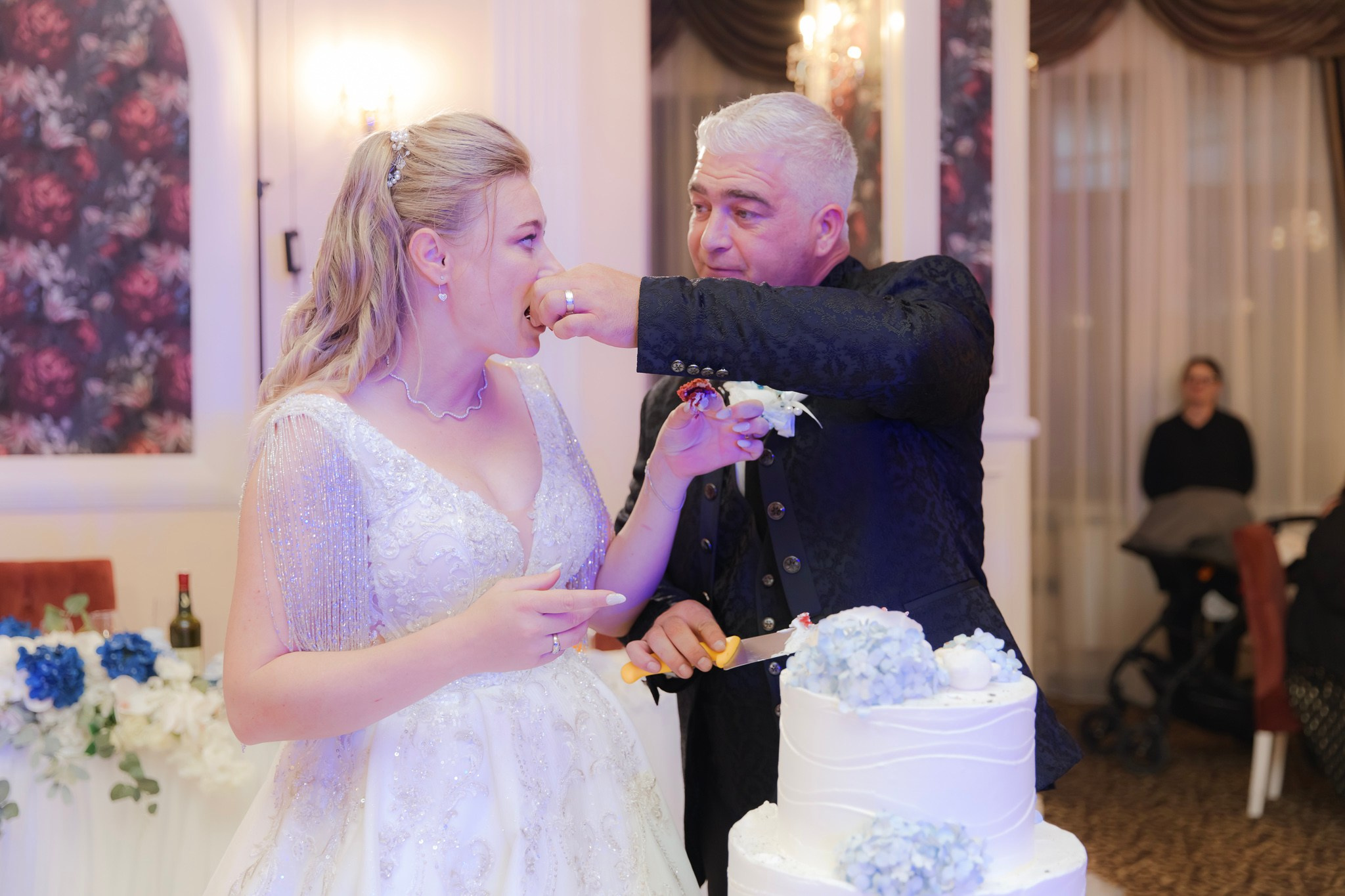 Mihai & Oana. Servicii foto-video profesionale, pentru momente de neuitat