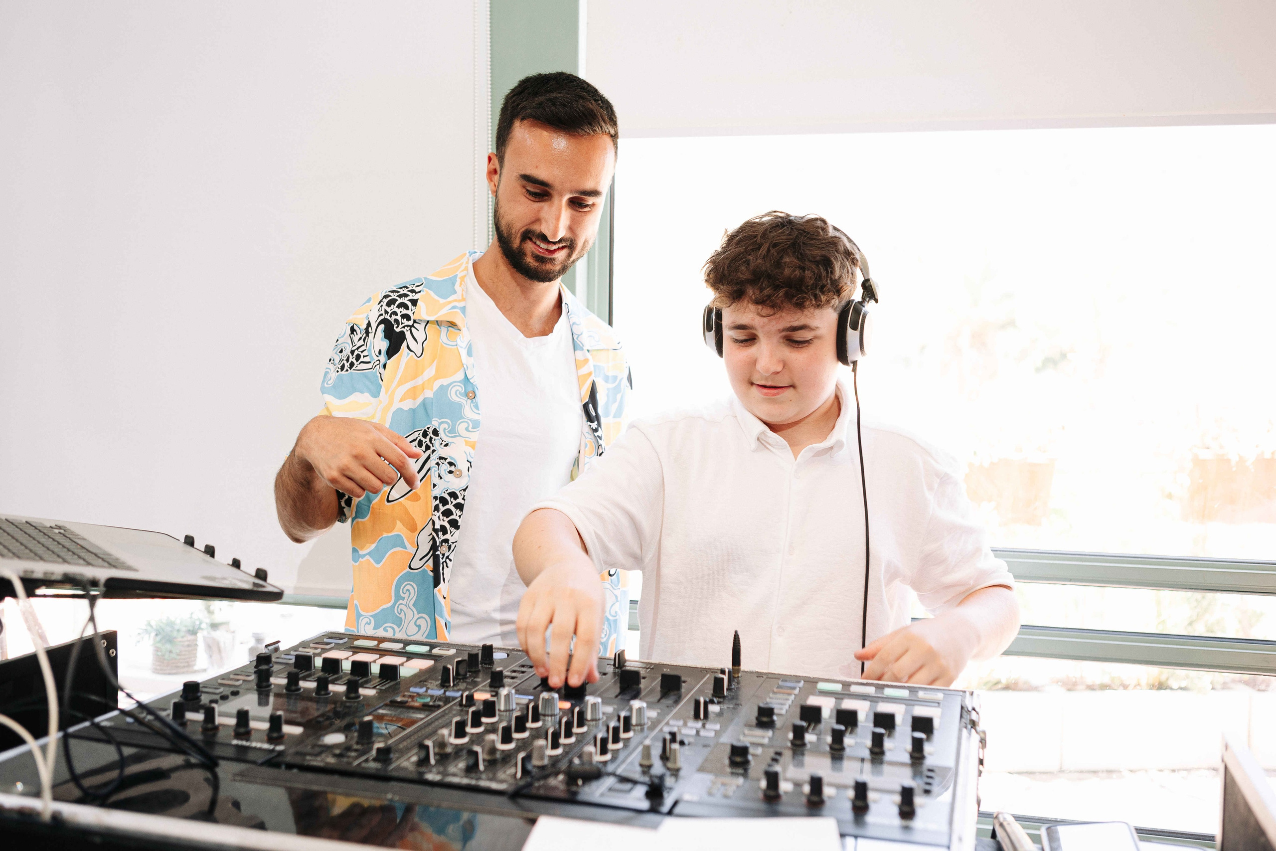 KFIR PARTY. Https://shi-photo.com/