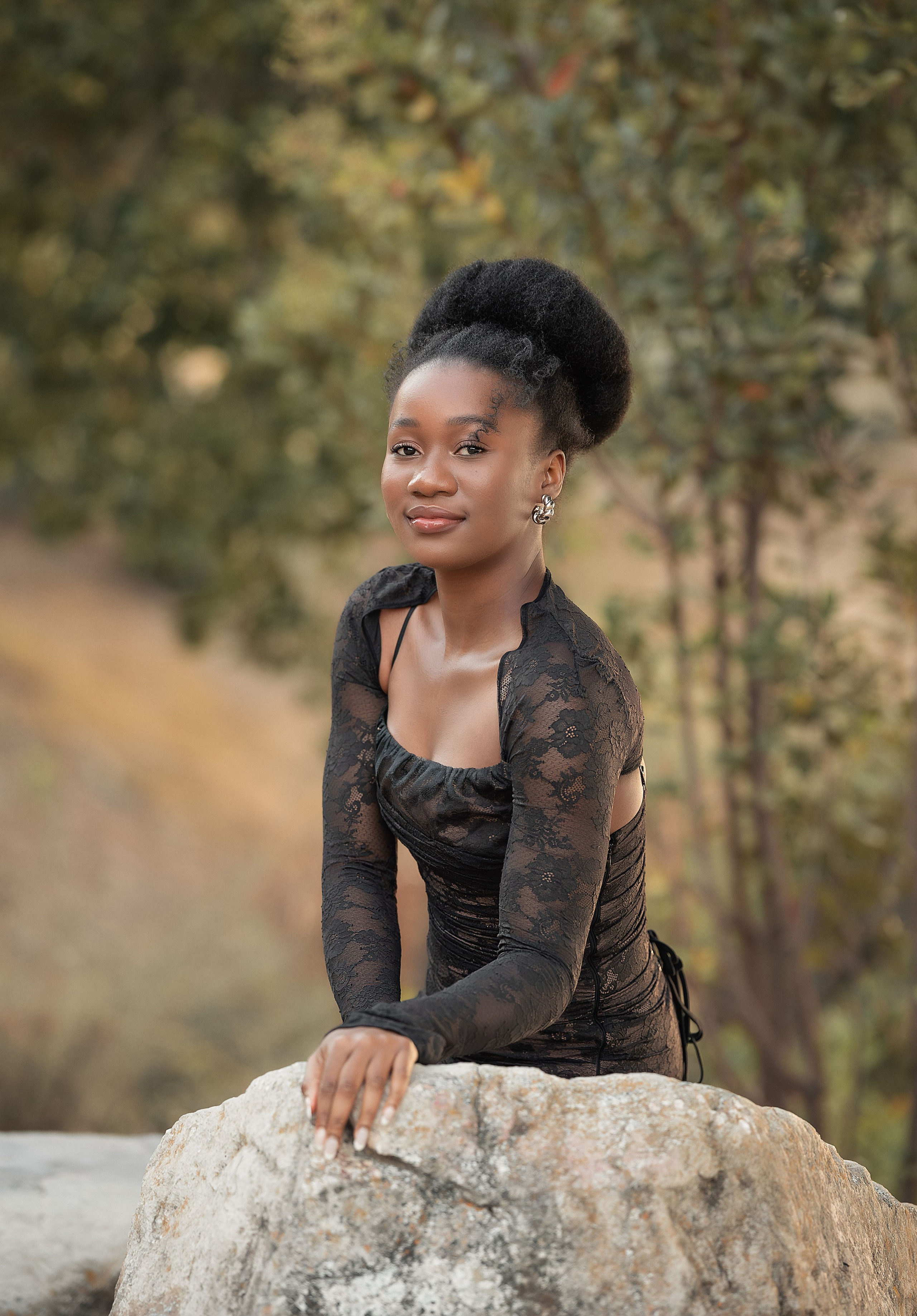 FEMALE PORTRAIT. Couples & Families photographer in Bay Area, San Jose, California