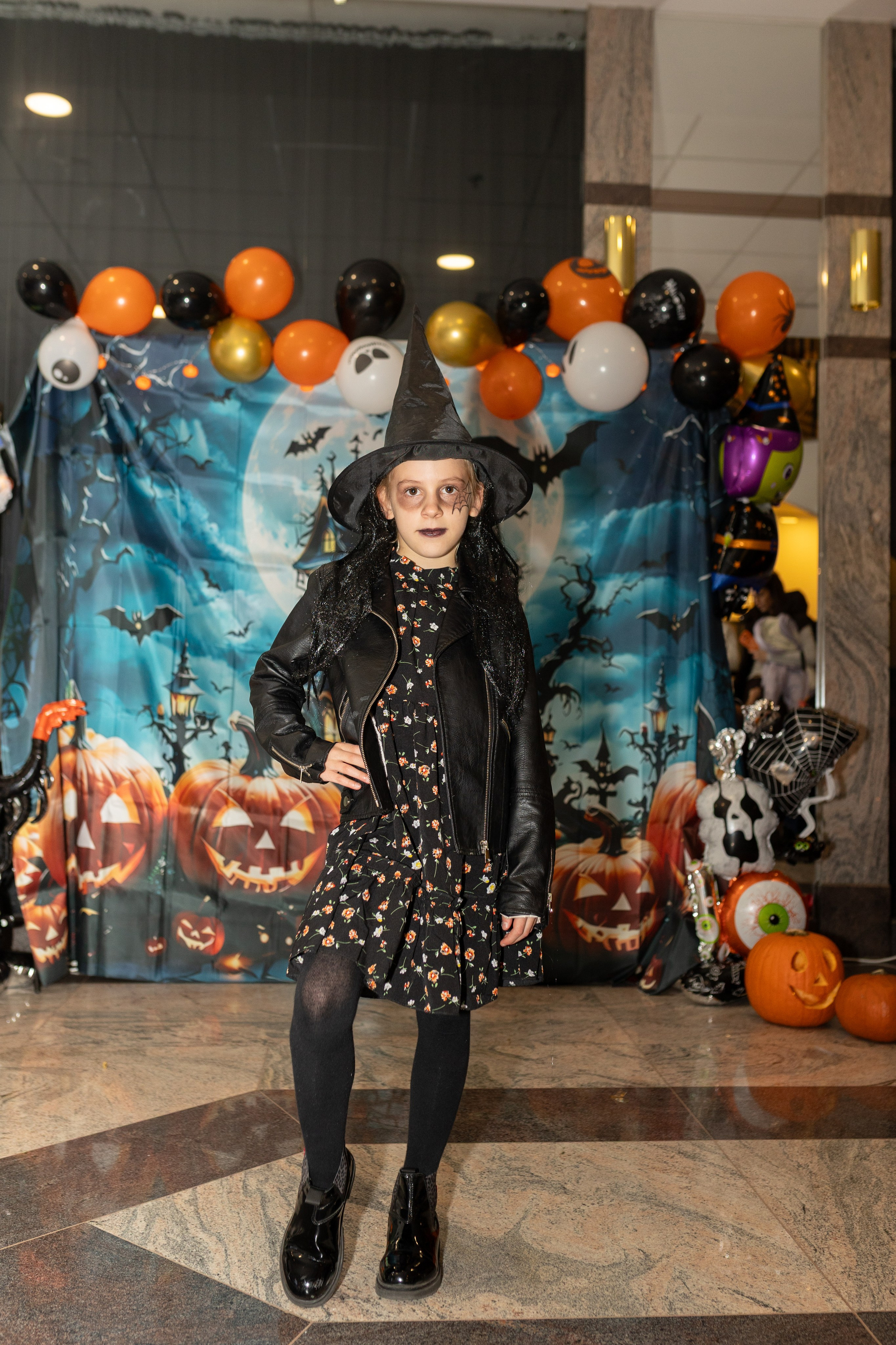 Leo dance studio Helloween 2025. Семейный и детский фотограф в Варшаве Мила Бобровская