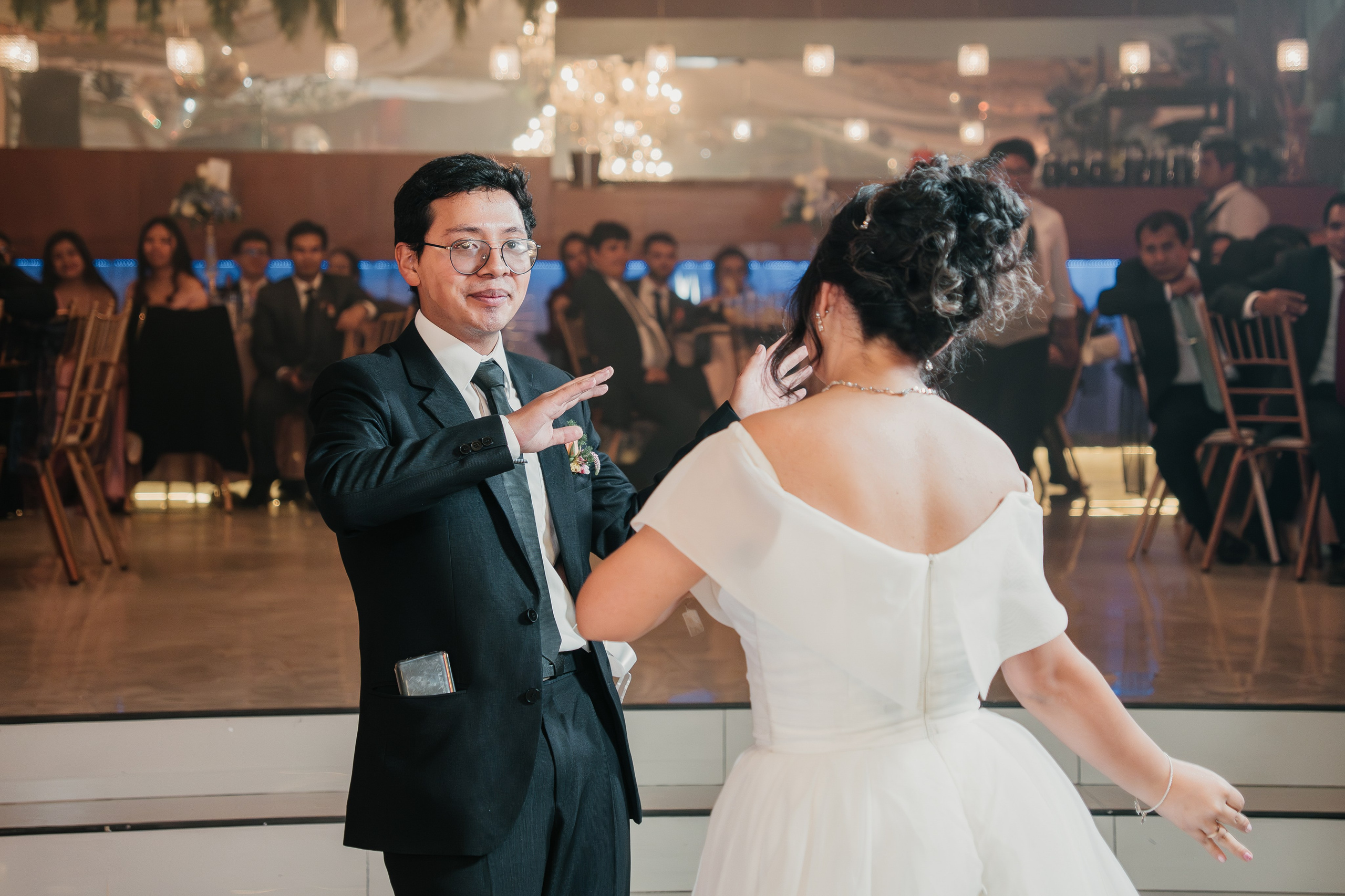 ALEJANDRA + RODRIGO BODA RELIGIOSA. Studio KVTA | Fotografía y Video de Bodas en Arequipa