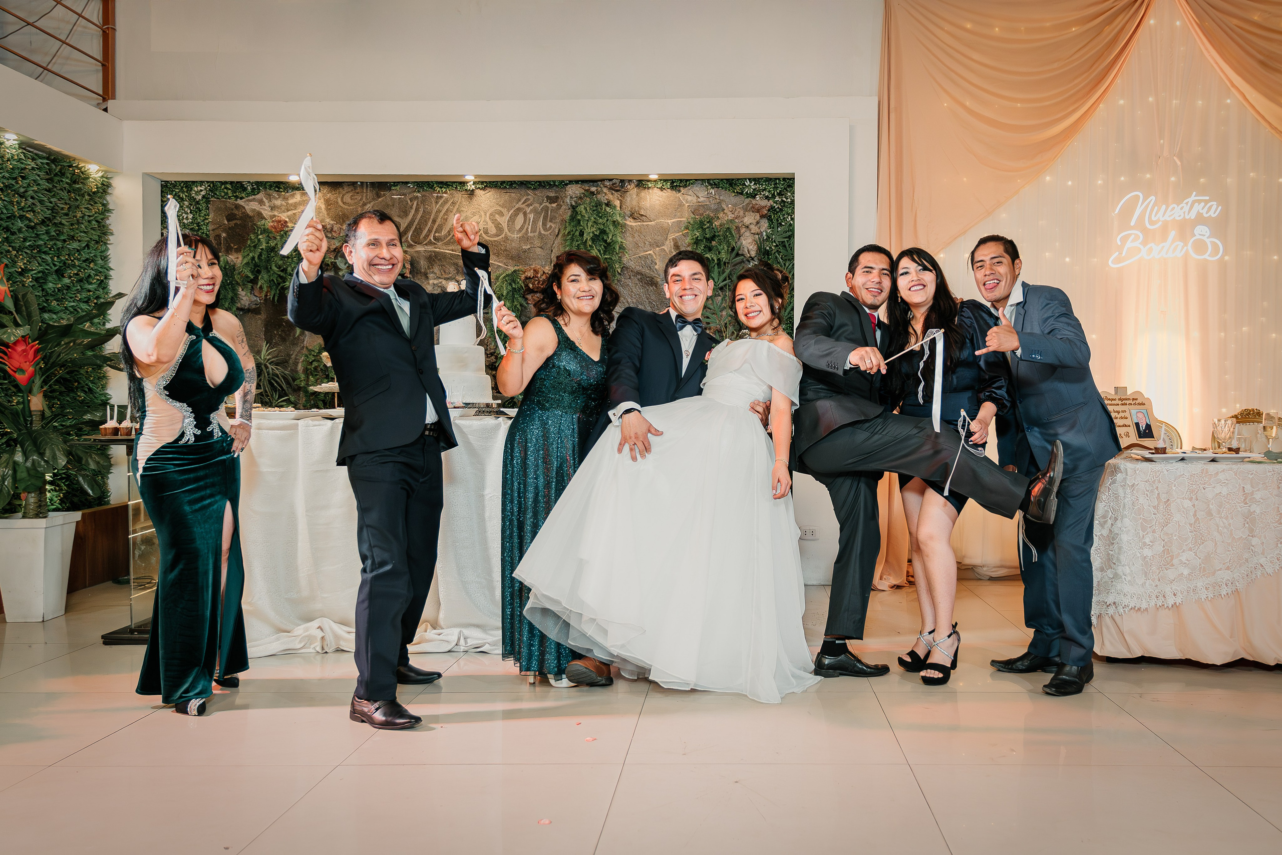 ALEJANDRA + RODRIGO BODA RELIGIOSA. Studio KVTA | Fotografía y Video de Bodas en Arequipa