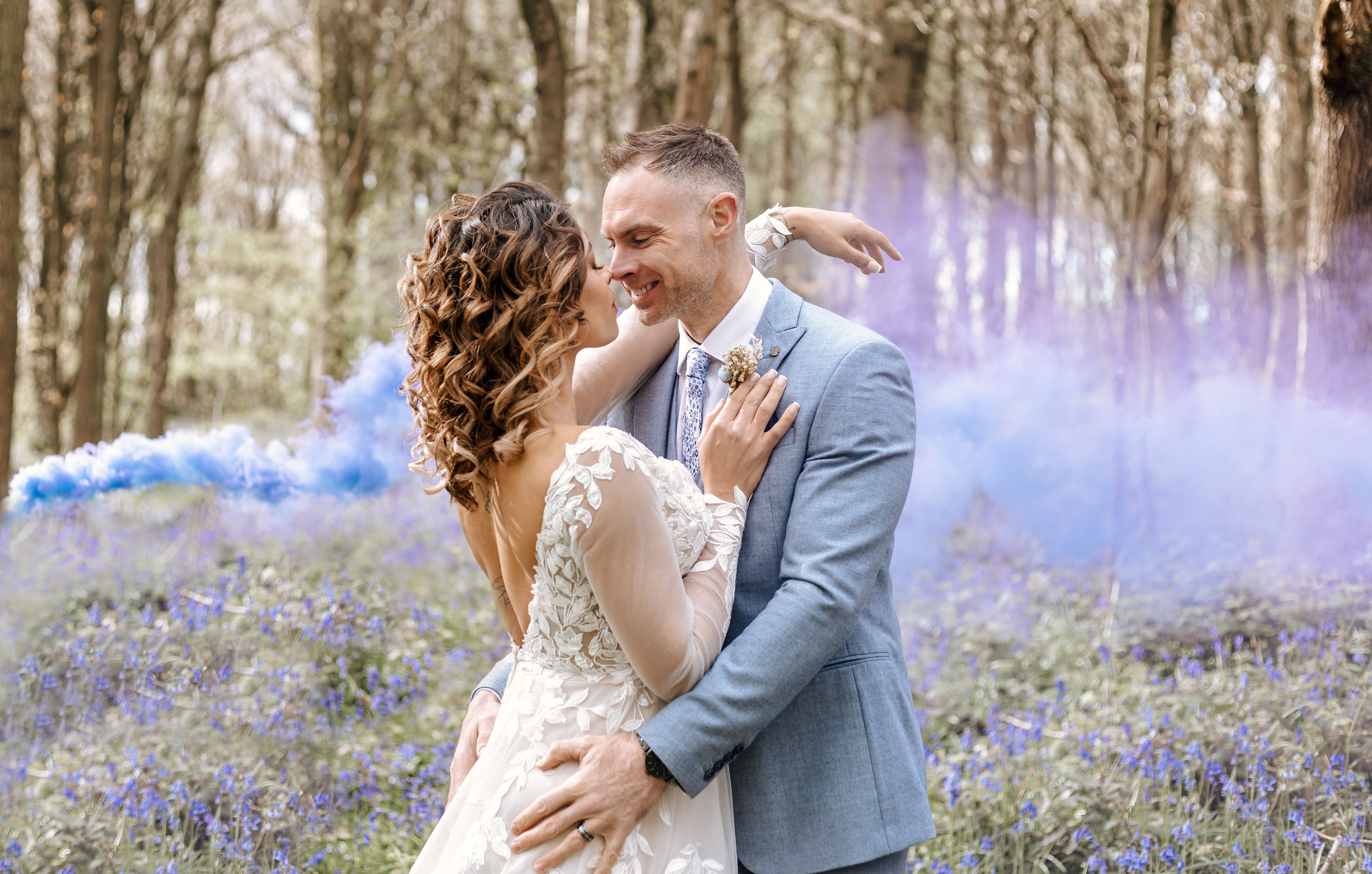 Kāzu fotogrāfija. Home