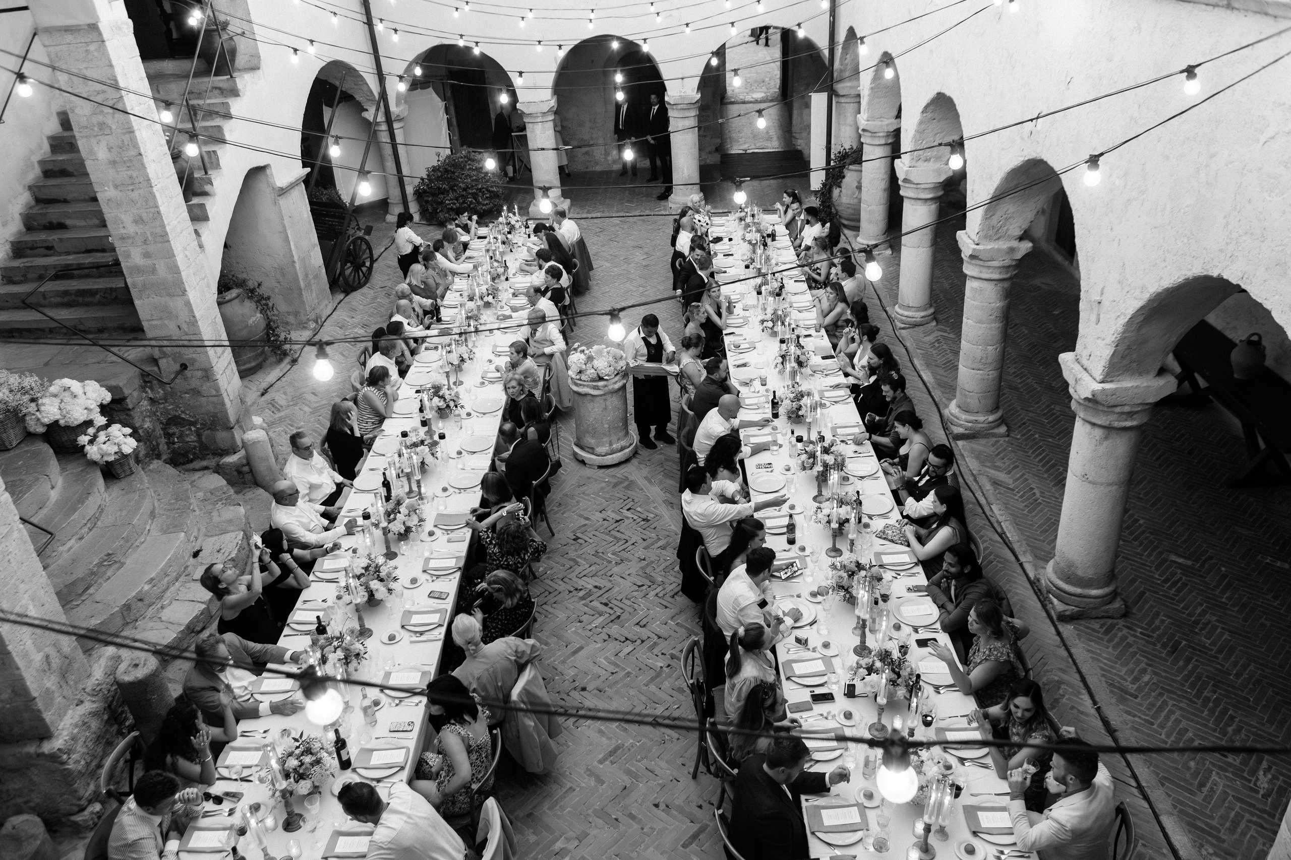 Wedding photographer Italy Rome, Tuscany, Lake Como, Sicily, Puglia. Wedding Photographer Rome Tuscany Como Sicily Puglia Amalfy Italy- Oksana Savenchuk