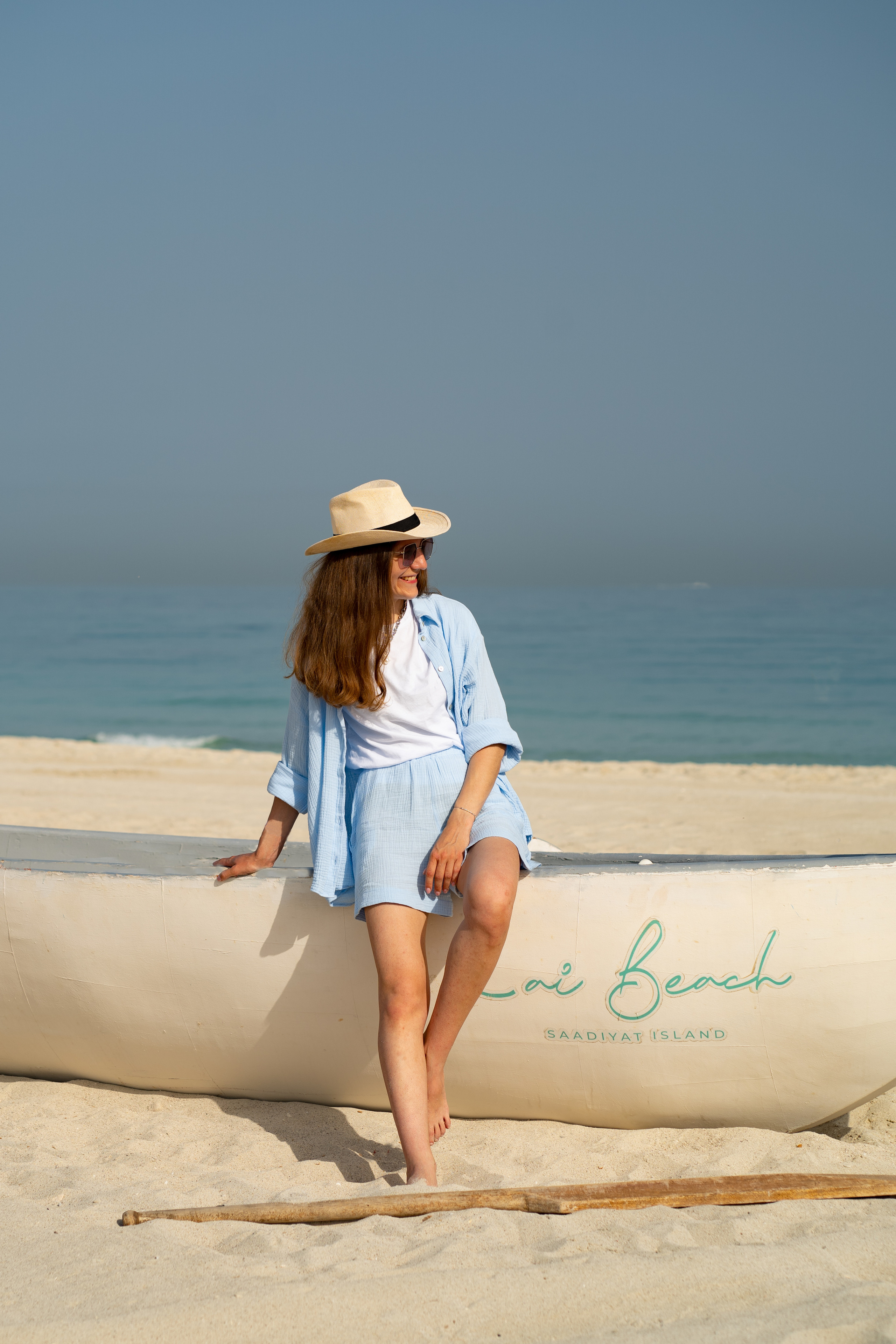 The best beach photos in Abu Dhabi. Photo shoot on the beach of Abu Dhabi Dubai