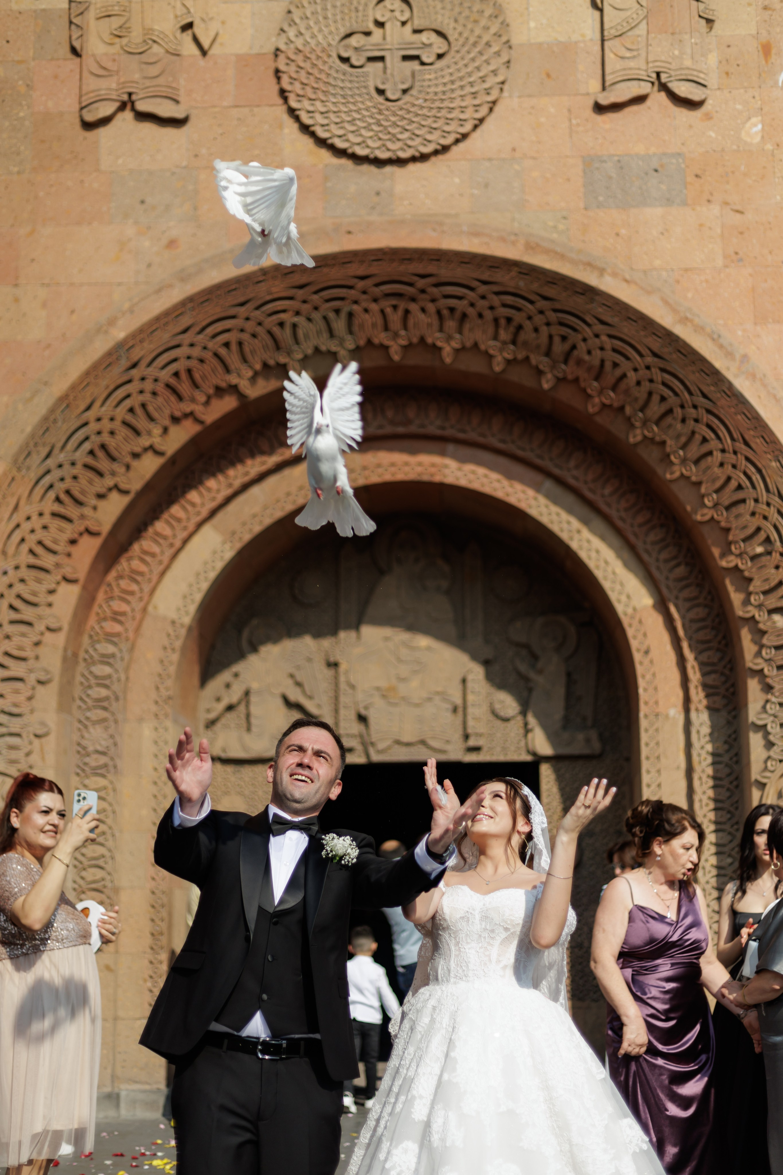 Artashes and Margret Half-Day Wedding. Recnac | Wedding Photographer Yerevan