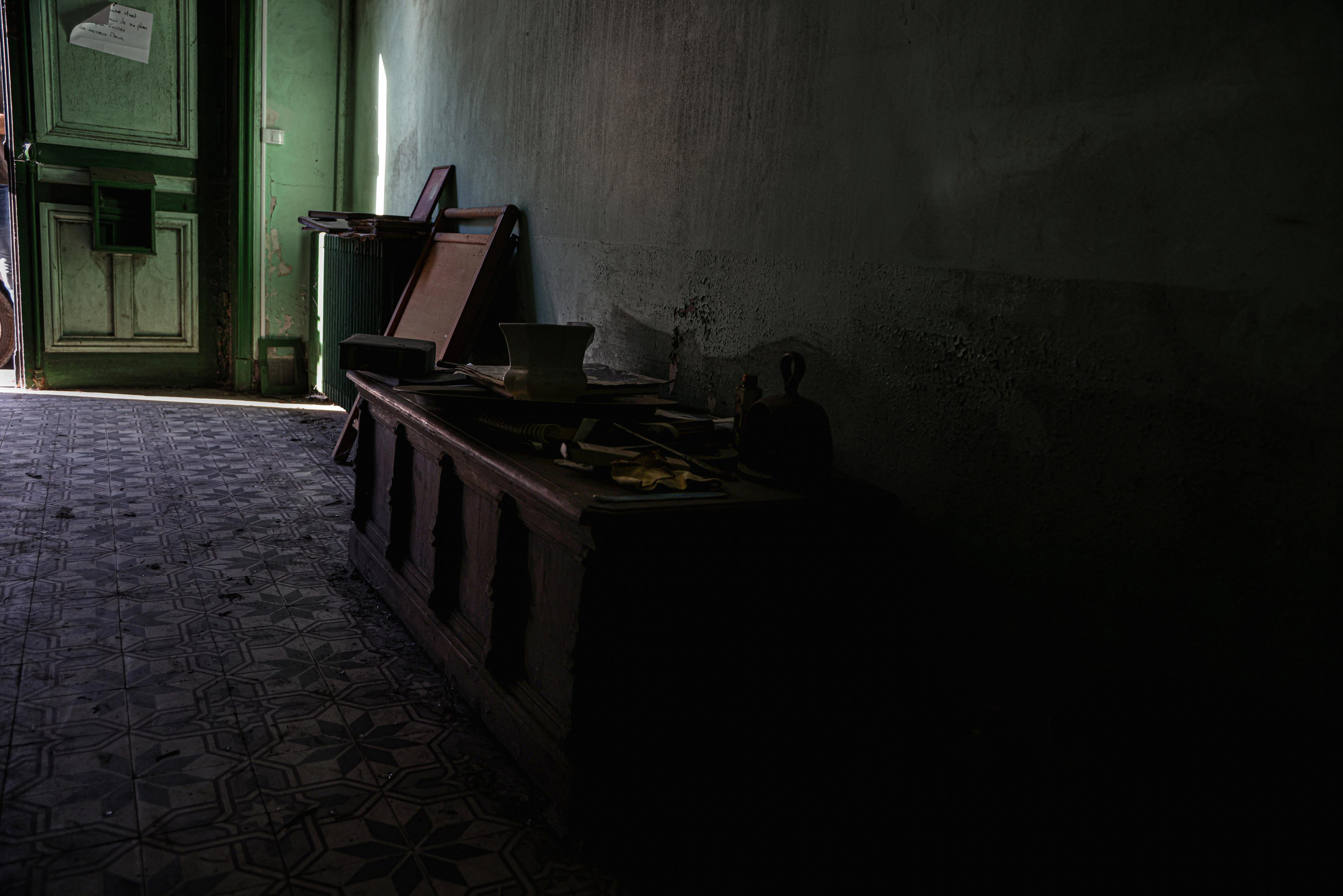 INTERIEUR. Natalia Bogdanovska. Films et photographie corporate en France