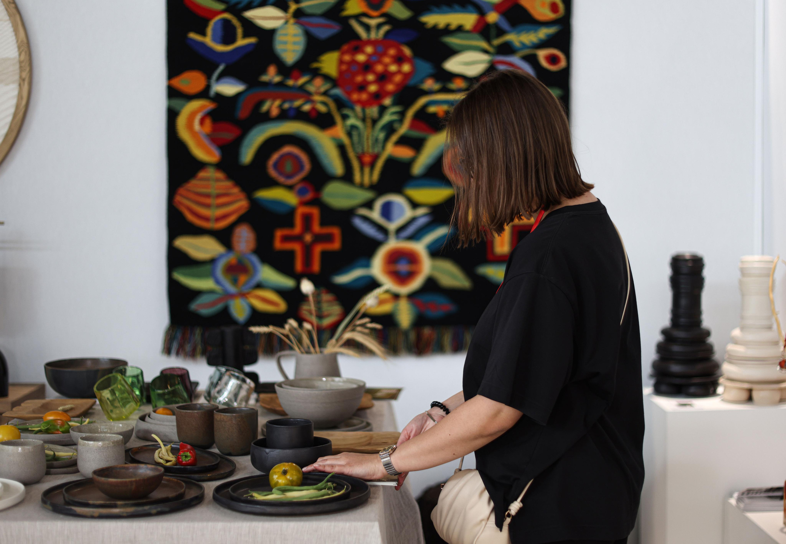 Salon Ukrainian Paris. Natalia Bogdanovska. Films et photographie corporate en France