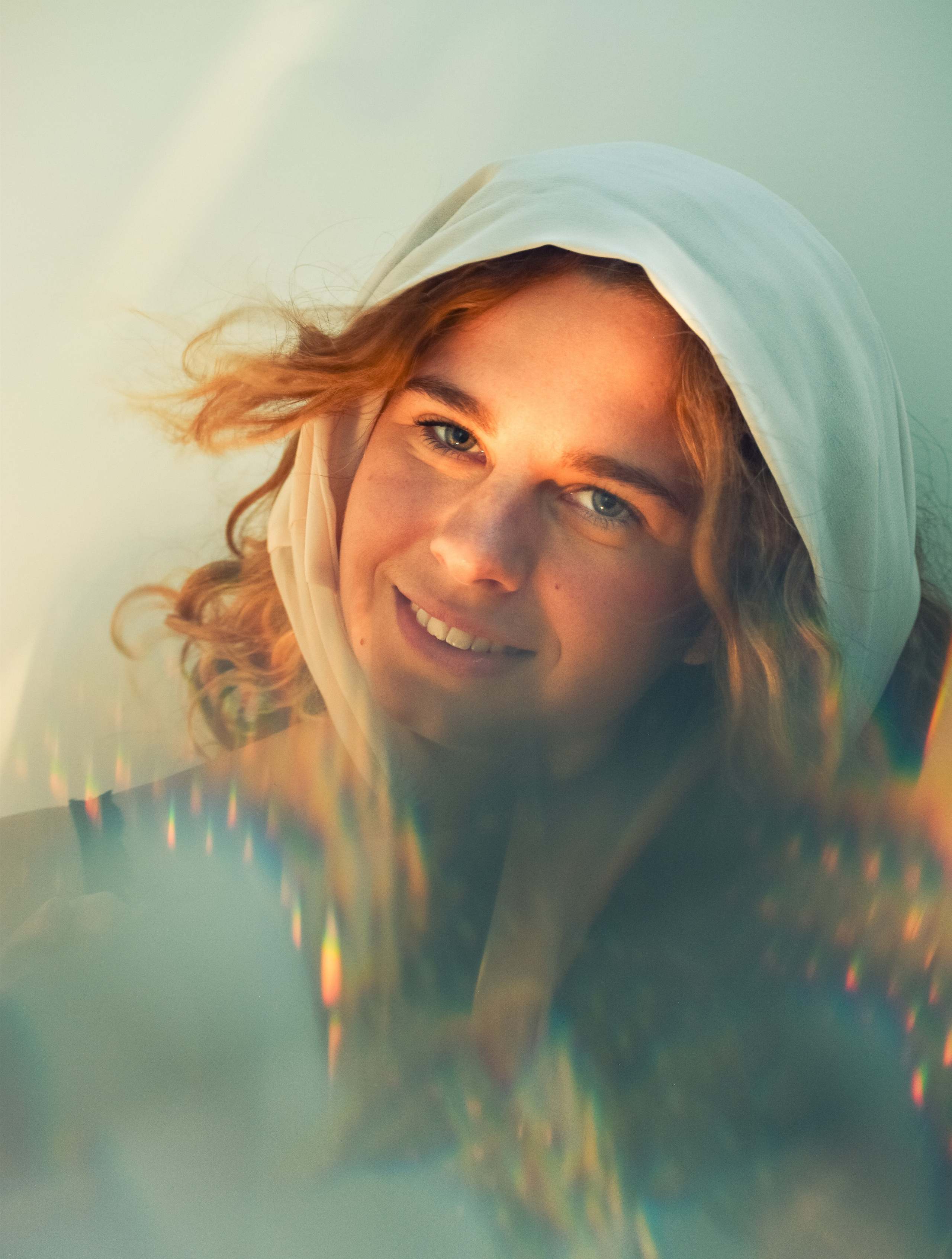 Creative colorful portraits. Éclat Photos. Exclusive portrait photography service