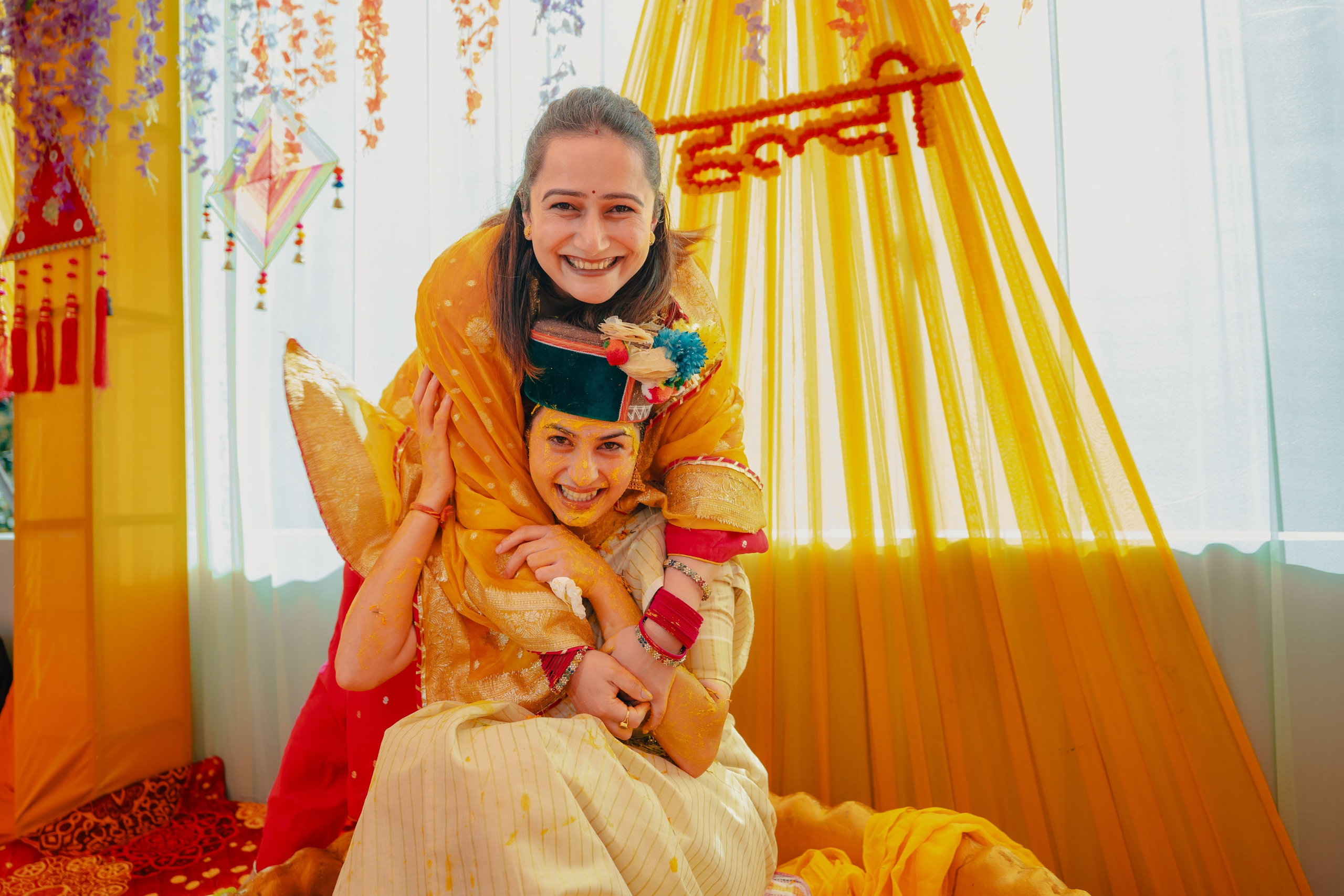 Arti & Akshay. Wedding and Family photographer in india