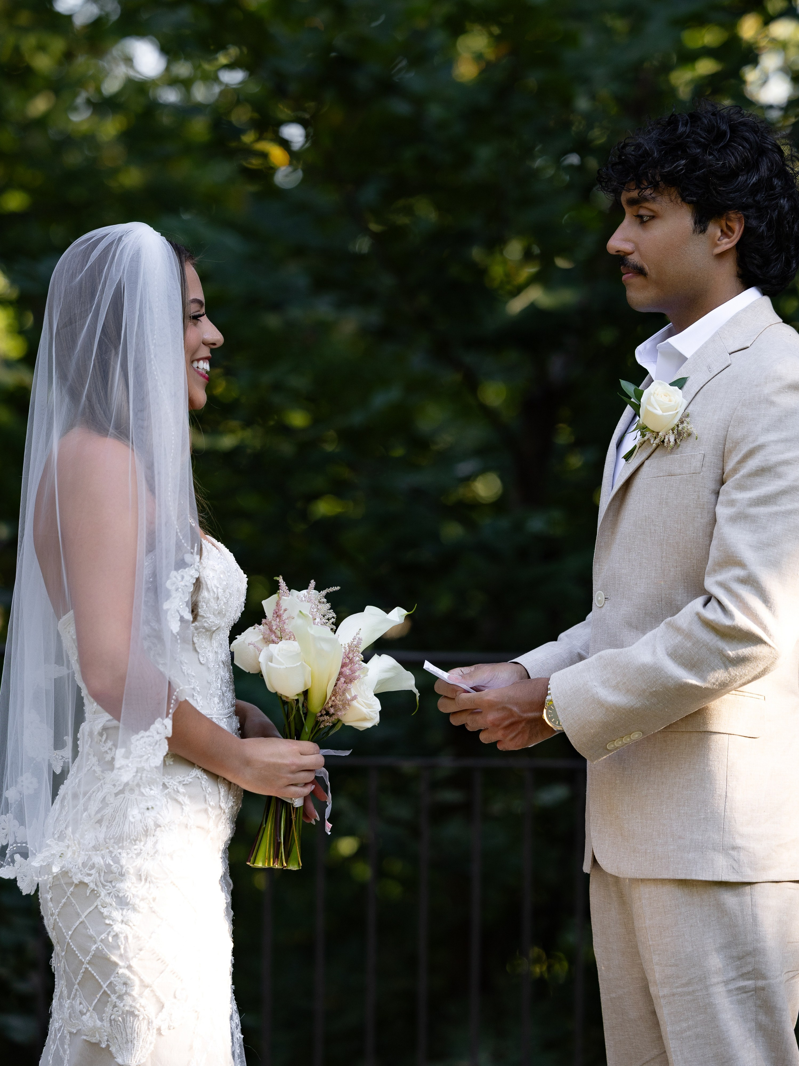 Nina and Arjun. Intimate Elopement in Washington DC. Photographer Anastasia Nagibina