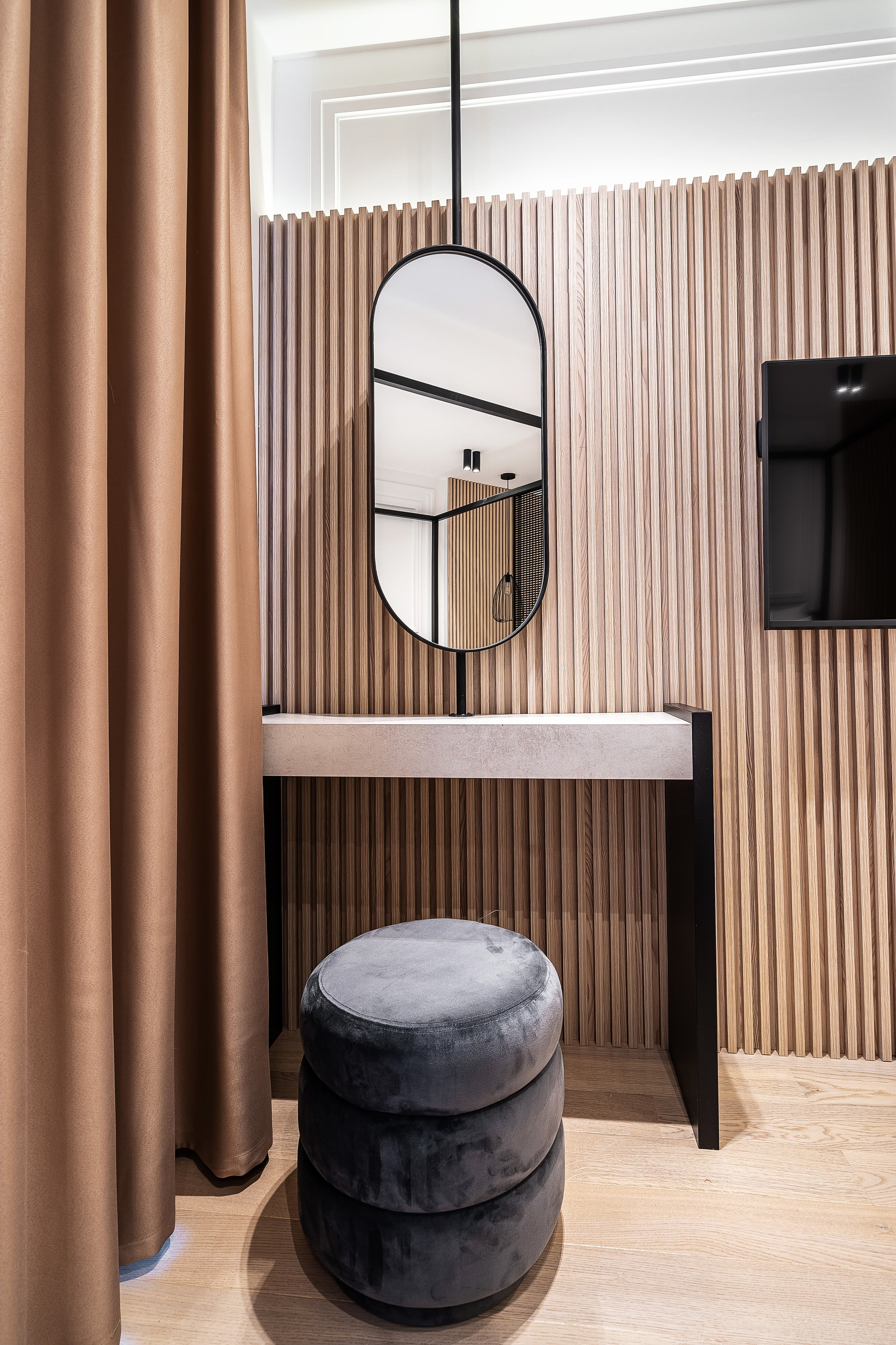 Real Estate Photography. Montenegro. EVAN ARISTOV WEDDING PHOTOGRAPHY — Seattle Wedding Photographer