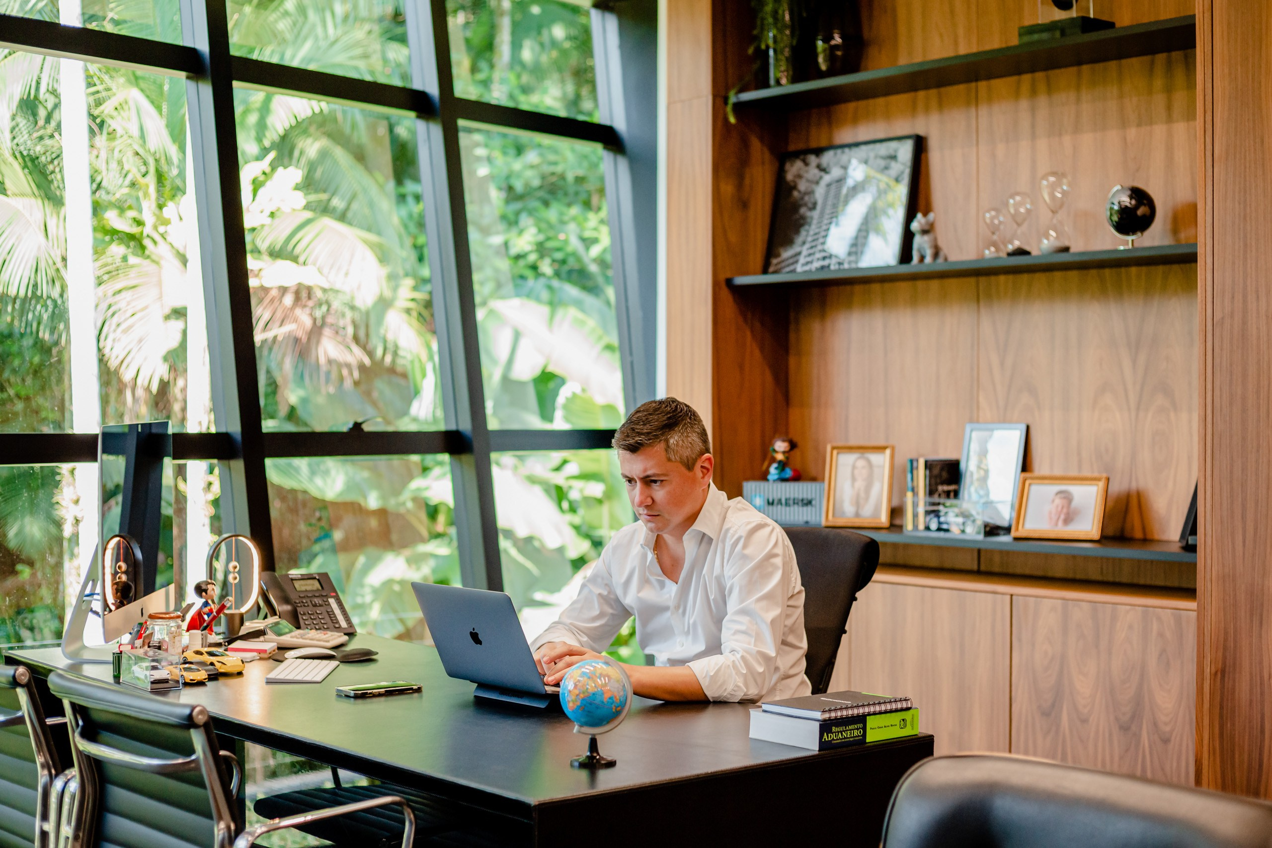Fotografia de retrato corporativo para a empresa Dromos em Joinville — Santa Catarina