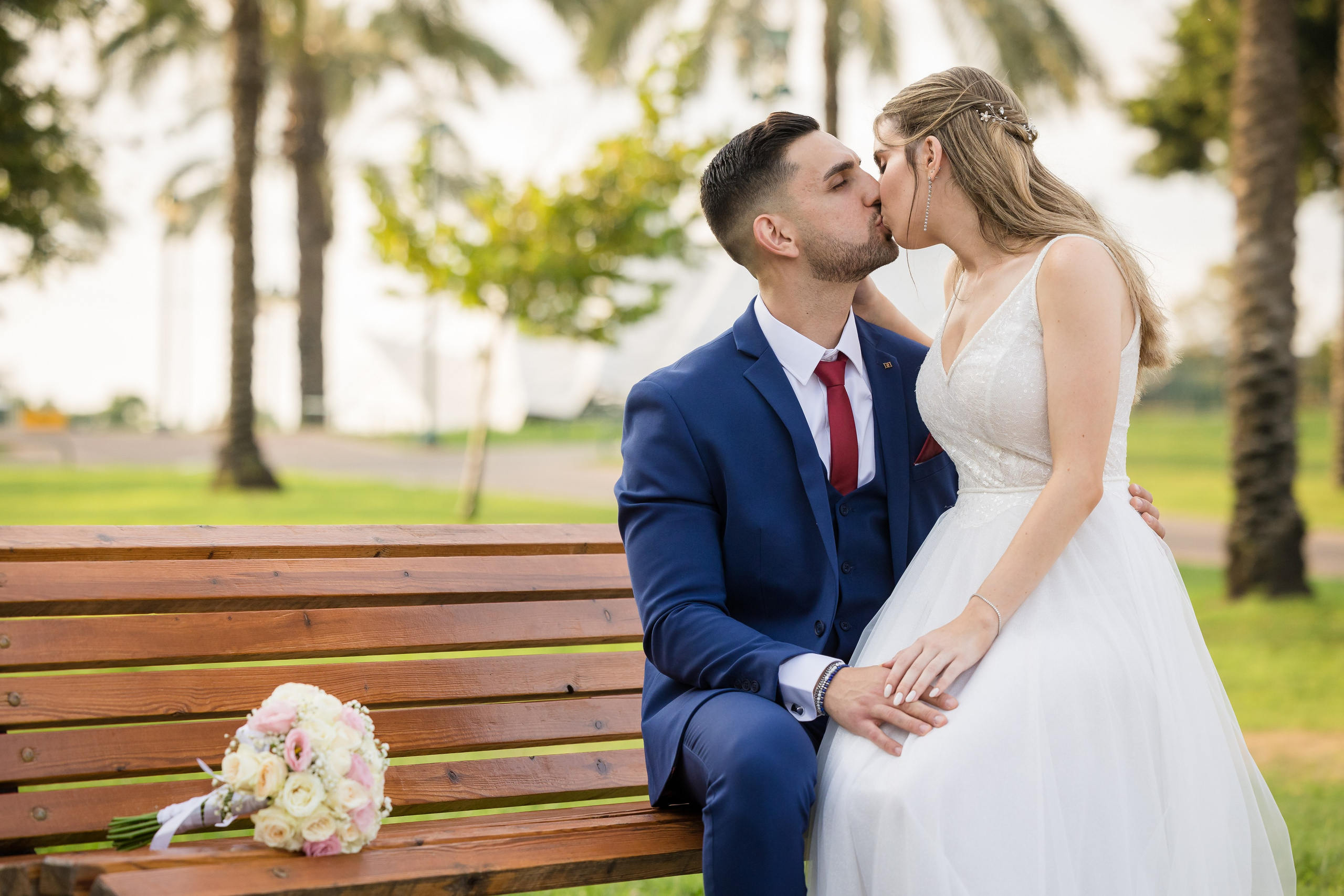 Auneg & Yarin. AMIR BUCHNIK PHOTOGRAPHER