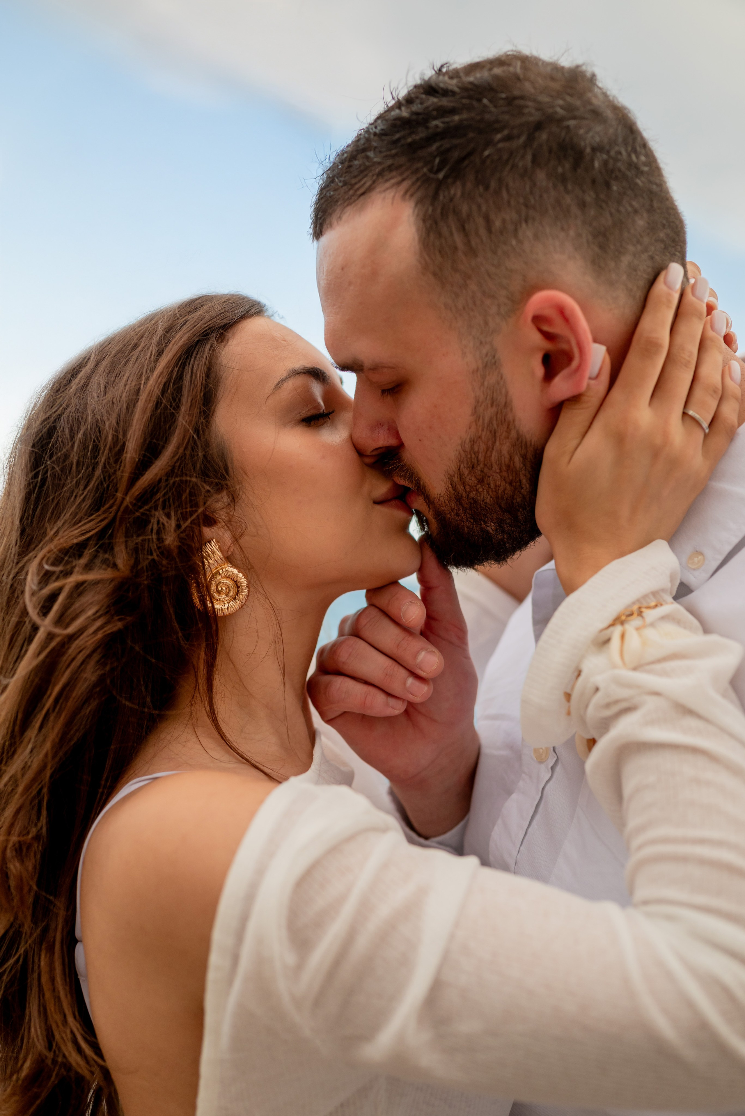 Предложение руки на пляже Кемера. Photographer in Antalya, Kemer, Turkey