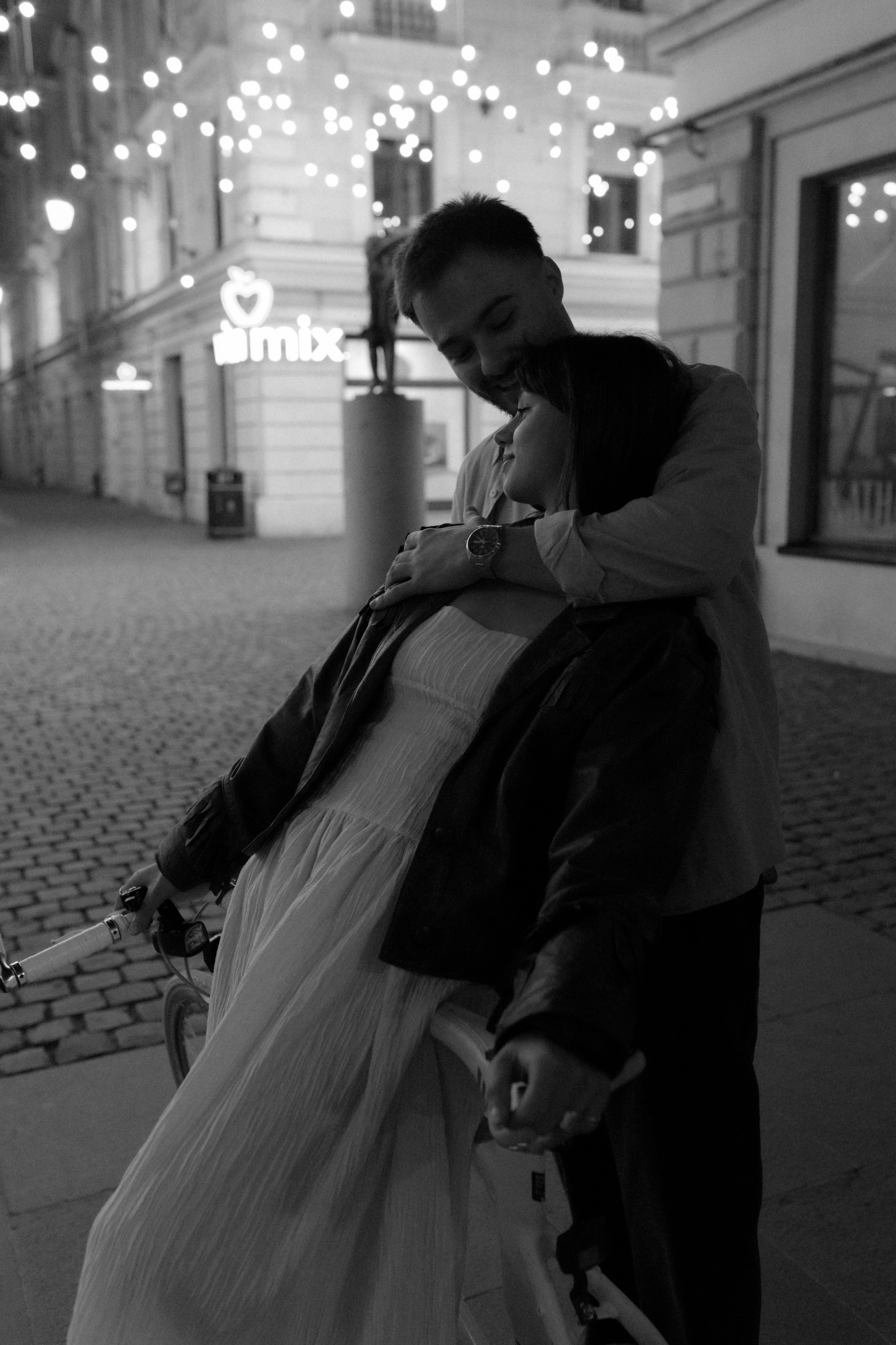 Midnight session in Timisoara, Romania. Wedding photographer and videographer based in Timisoara, Romania