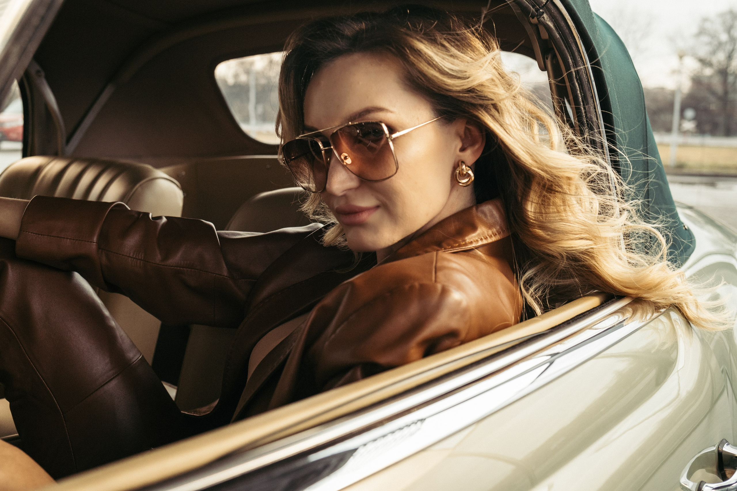 Оксана Ляшенко Фотограф в Дніпрі фотограф Оксана Ляшенко Днепр Old cars фотопроект студія Квітка фотосессия фотопротрет портрет студийная съемка фотостудия фотограф в Днепре