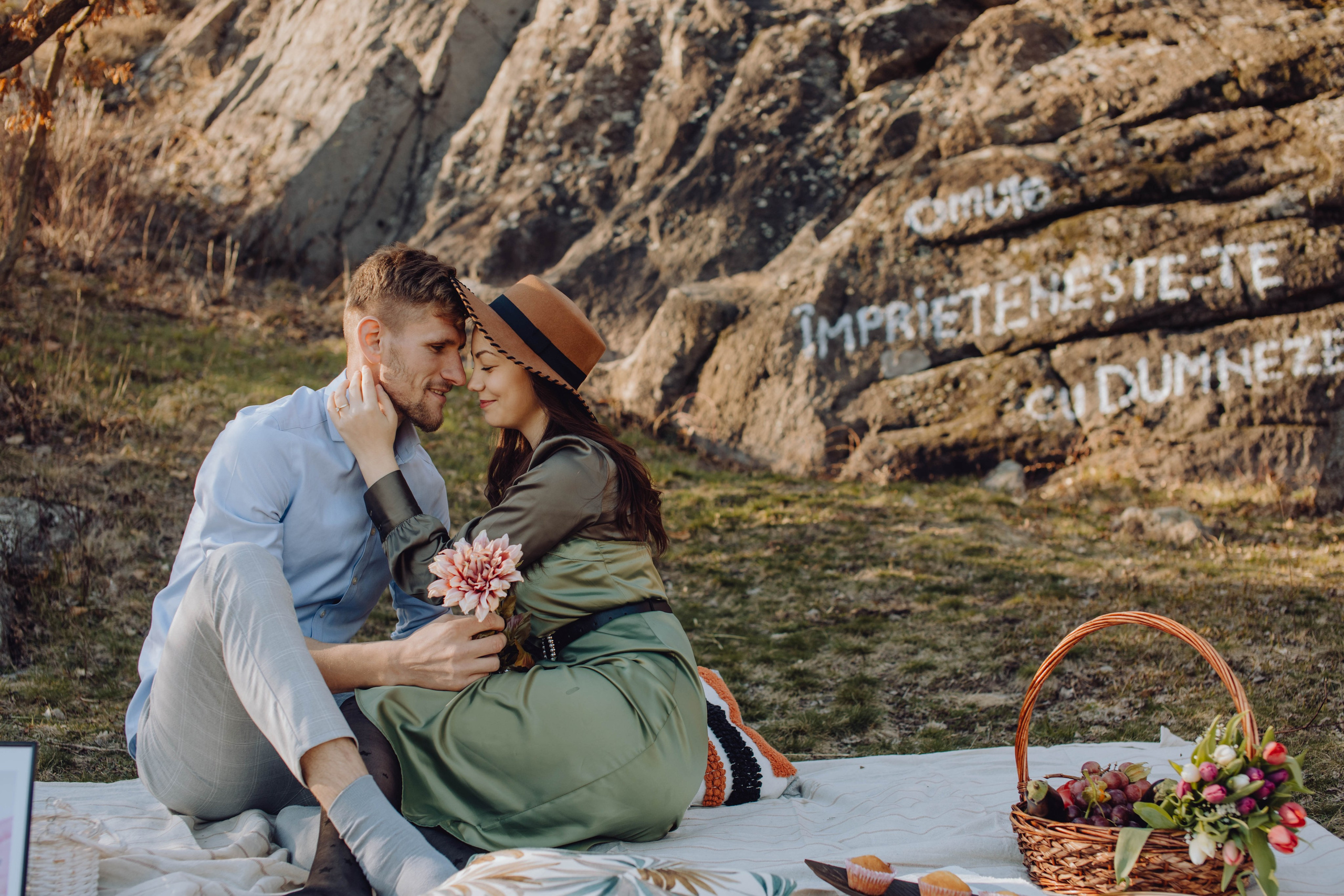 Beni & Adina. Wedding & couple photographer from Romania Rut Vetan