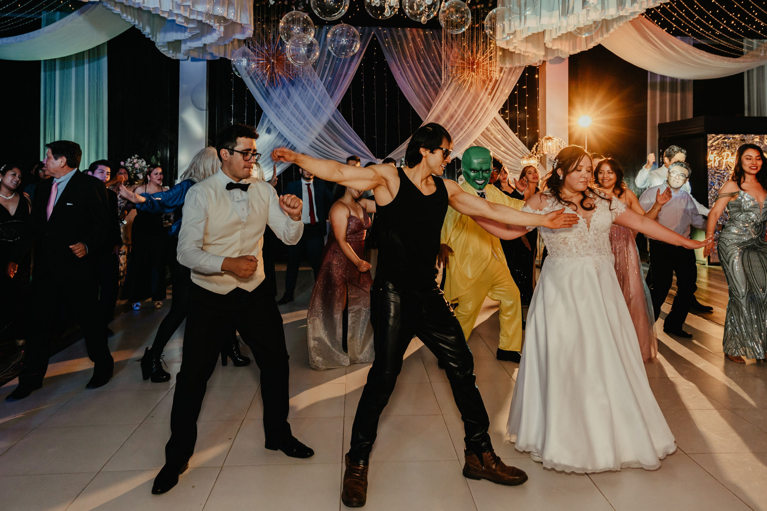 VANIA + LUIS BODA CIVIL. Studio KVTA | Fotografía y Video de Bodas en Arequipa