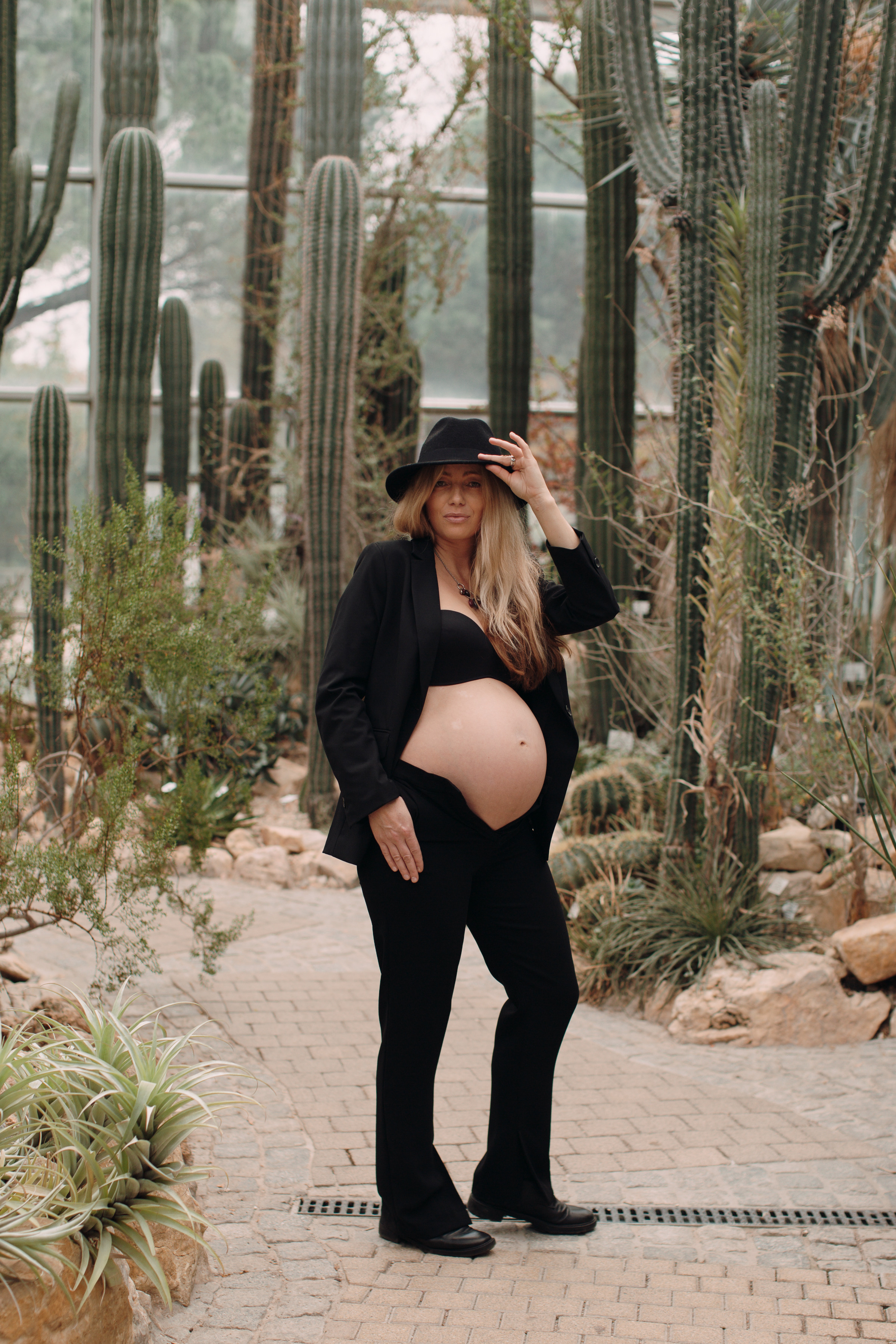 Albina im Garten. Семейный и свадебный фотограф в Франкфурте на Майне Алина Браун