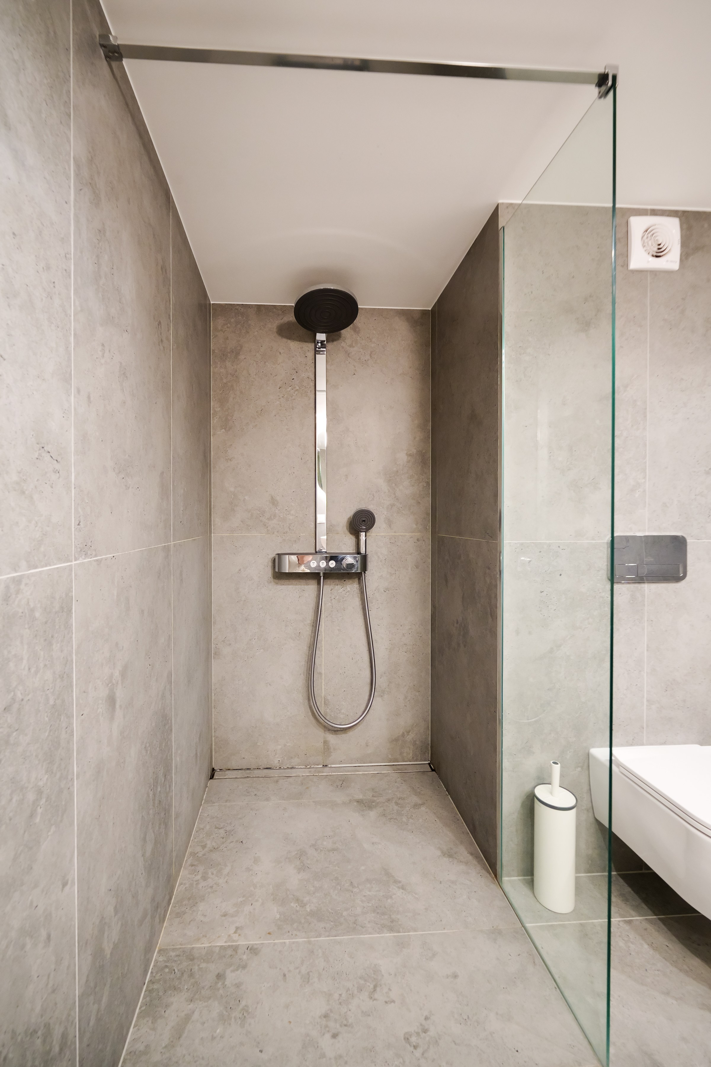 Kauno g. 32b. Elina Sapiega fotografė Vilniuje