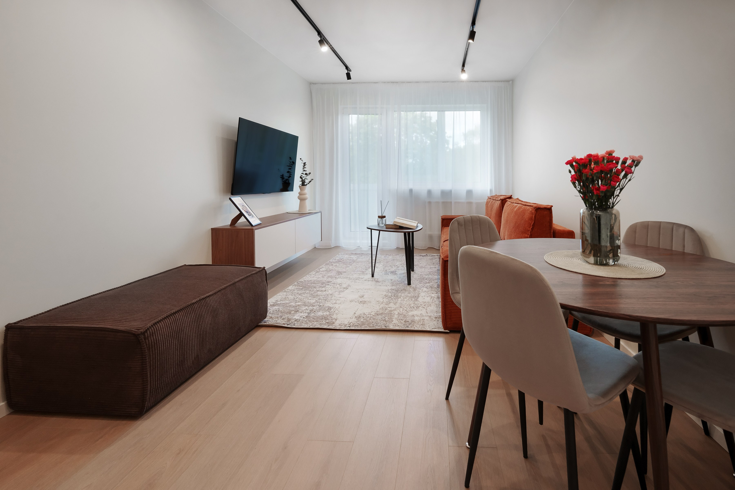 Žirmunų g. 98. Elina Sapiega fotografė Vilniuje