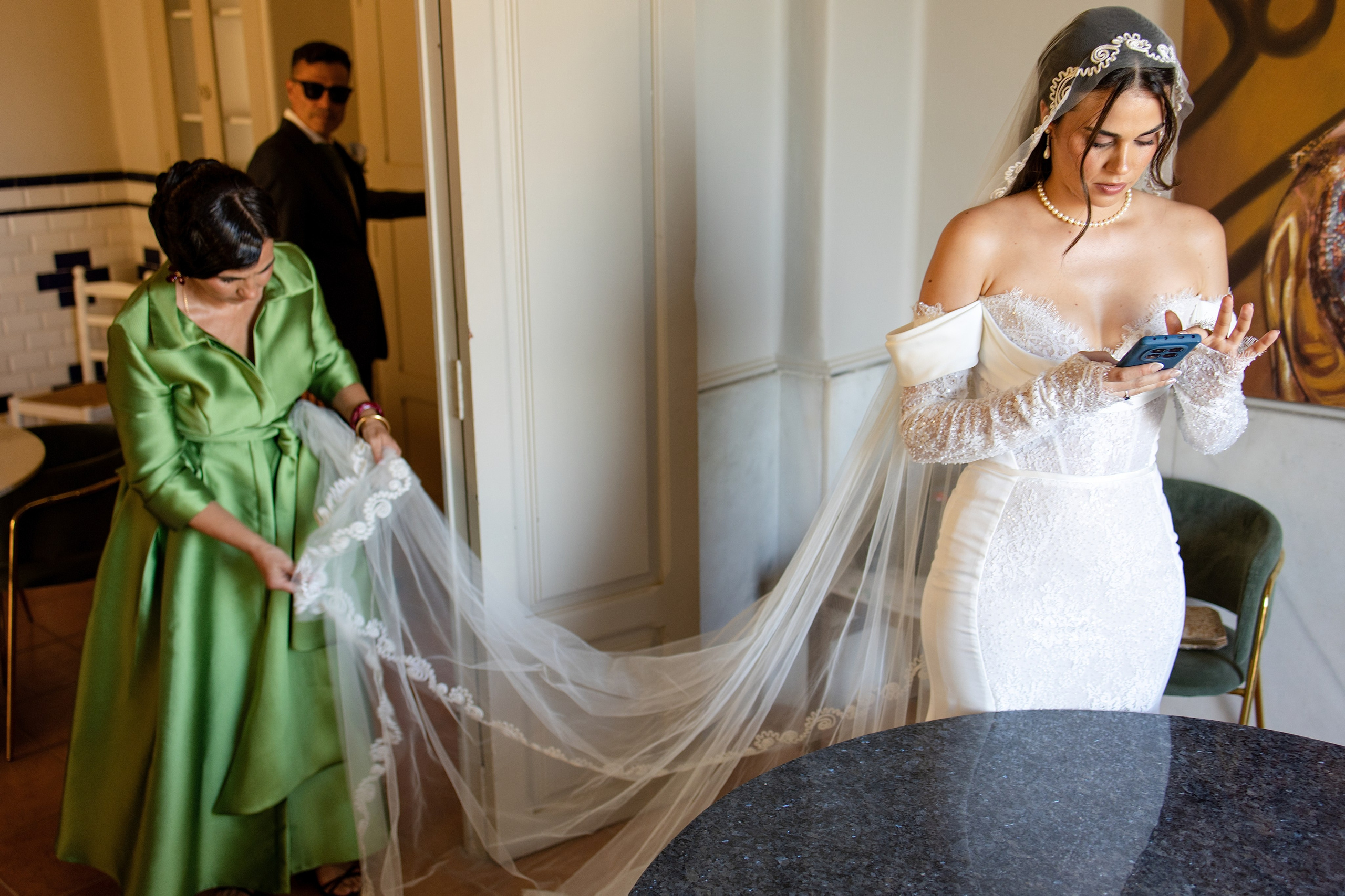 Alba y Jaume durante su sesión de fotos de boda en Valencia