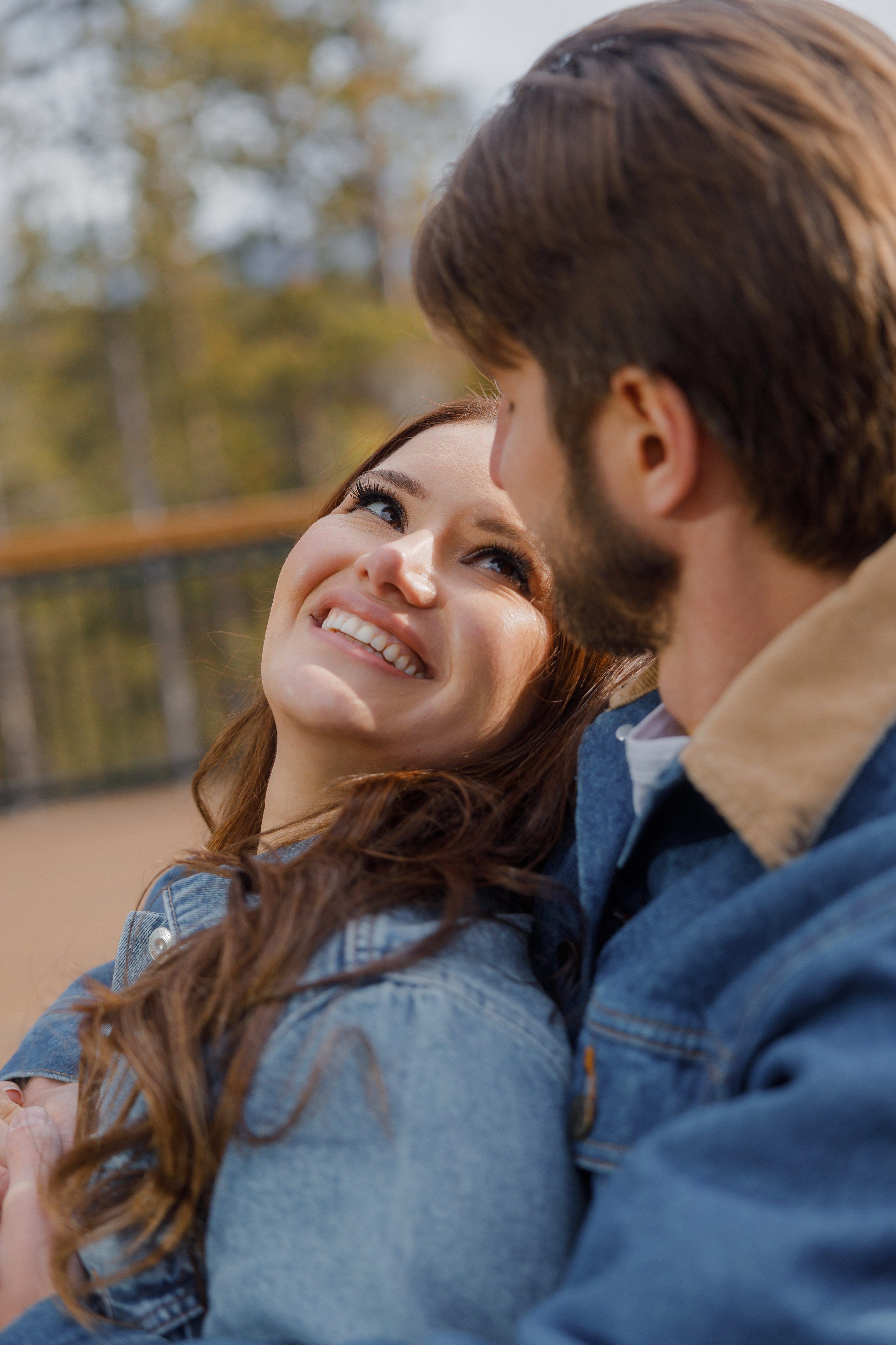 Ski engagement session. Home
