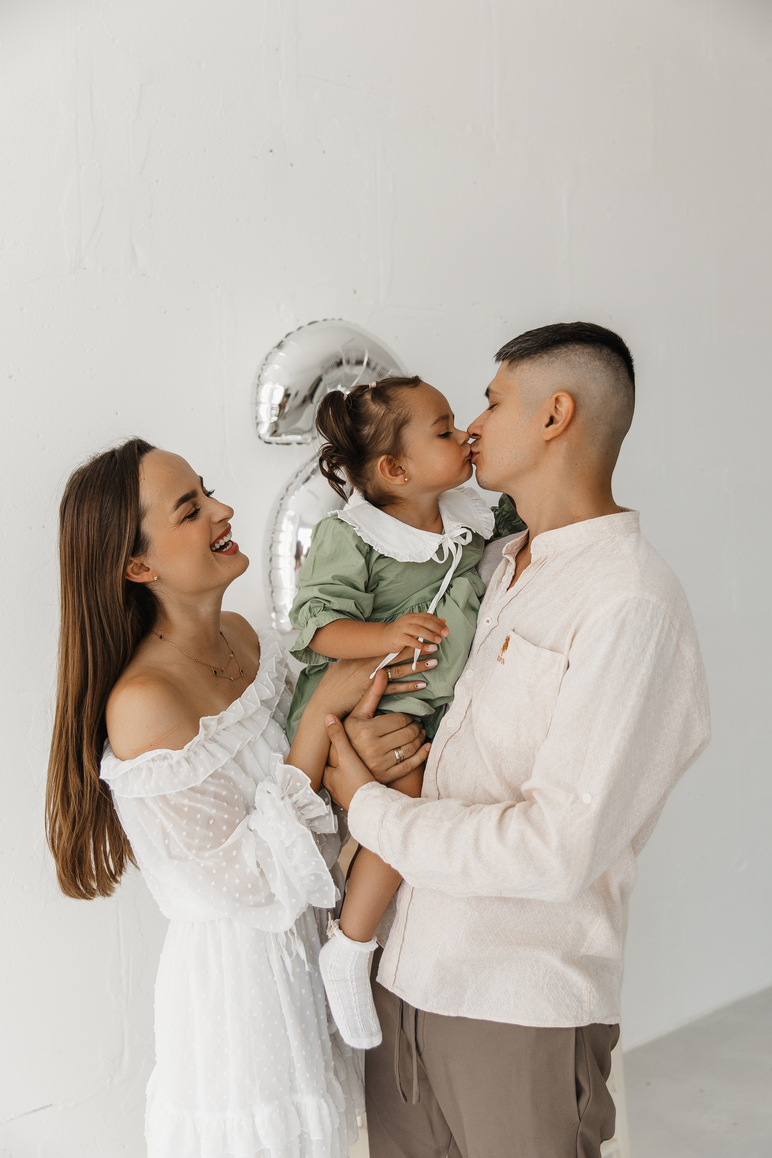 Максим+Анна+Олівія. Весільний, сімейний фотограф Варшава