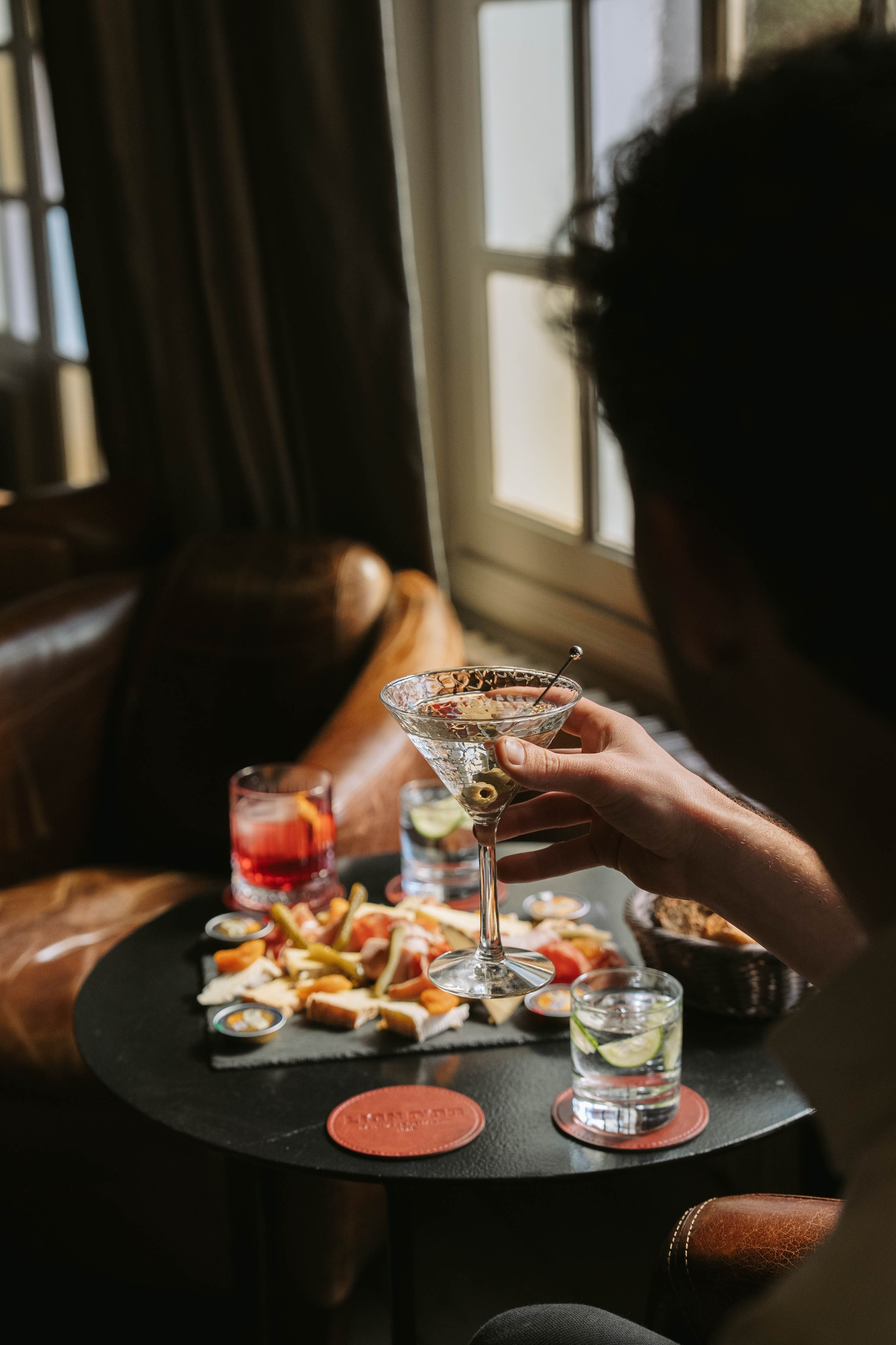 Hôtel Lion d’Or. Weeding photographer / event / portrait