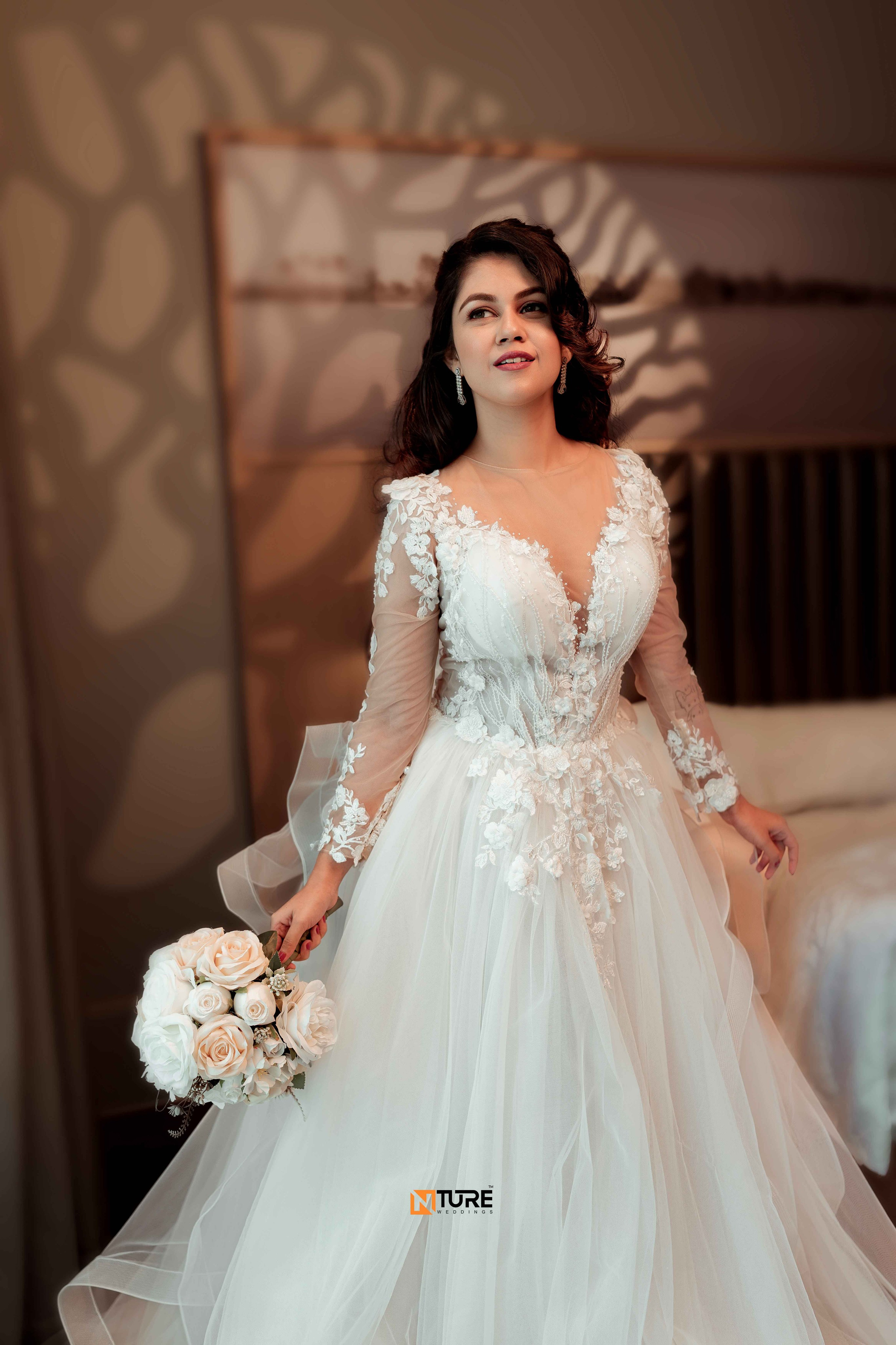 ROSHINI. NTURE WEDDING