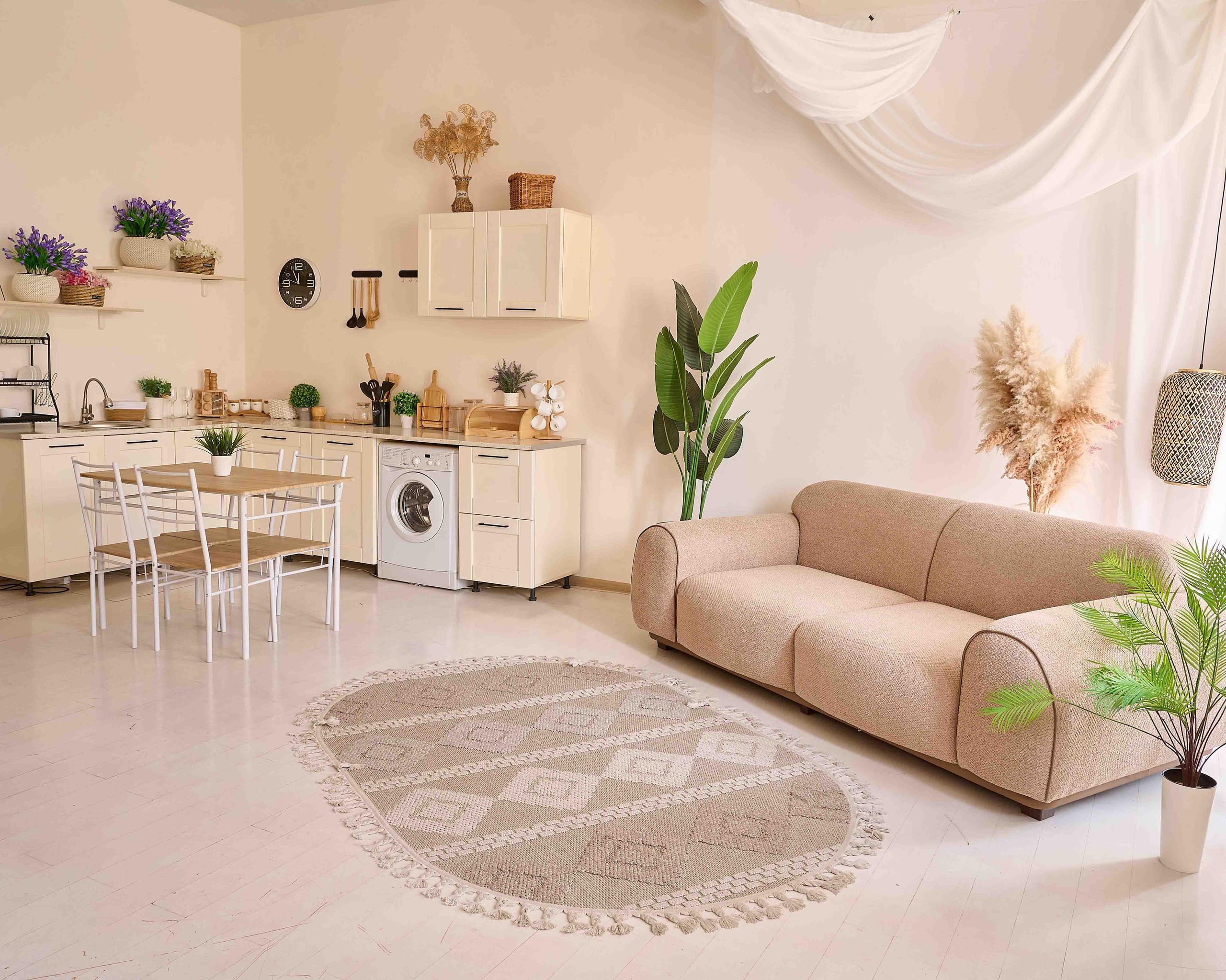 Зал «Home» — (ул.Бабура, 73Б). 2astudio.uz