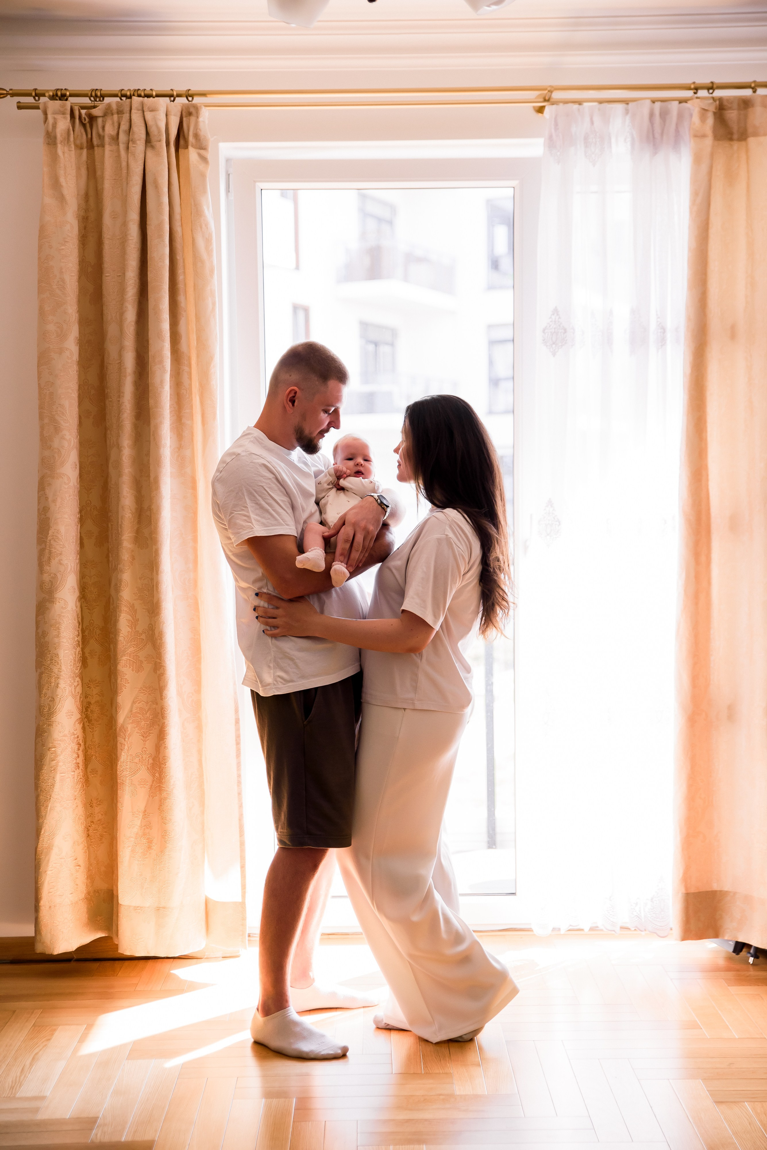 Monika & Anita & Sergej. Eugene Save – Fotograf Ślubny i Rodzinny | Warszawa i Cała Polska